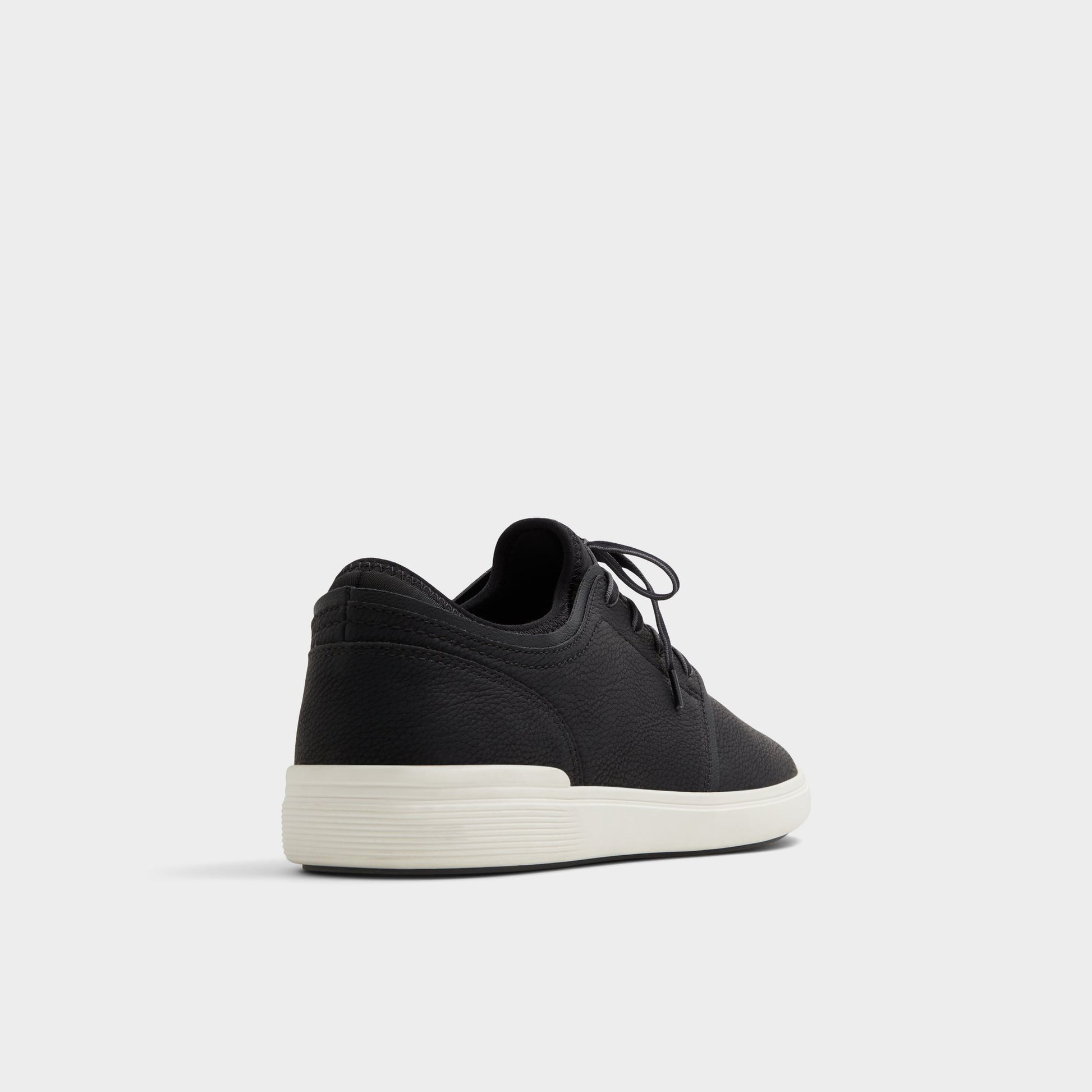 Three-quarter angle of Black Omono Low top sneaker's back side