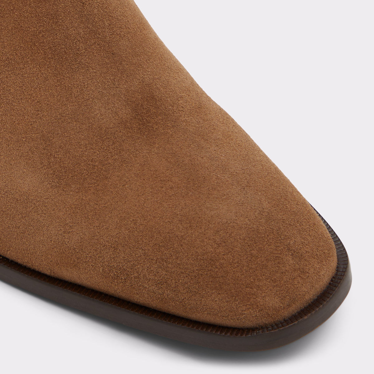Close-up of the Light Brown Ruchstock Chelsea boot