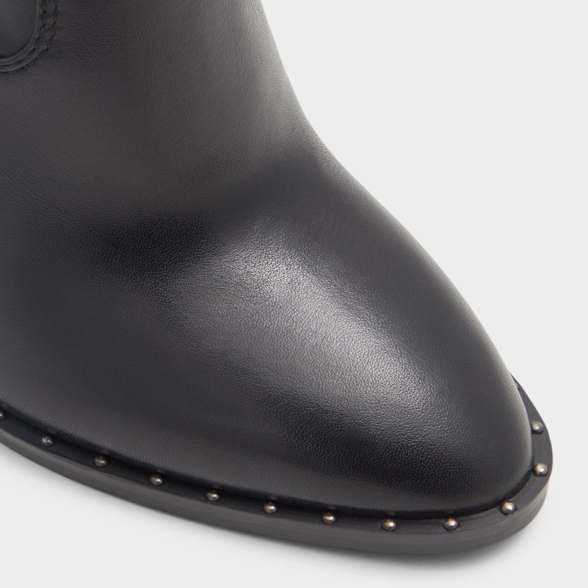 Close-up of the Black Farabrirel Ankle boot