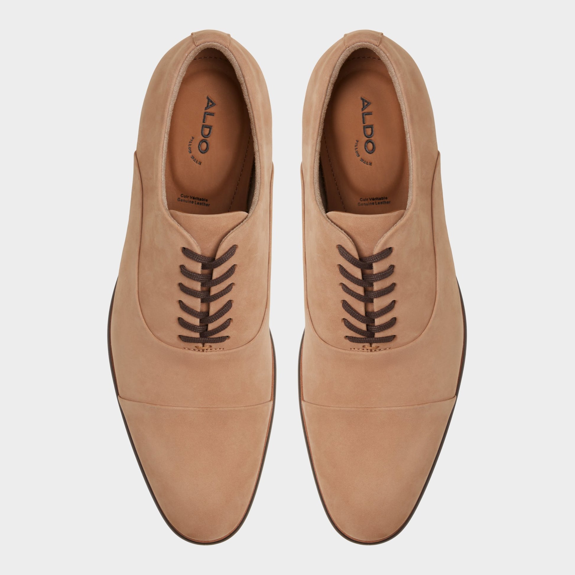 Top-down view of the Light Brown Meekes Oxford shoe