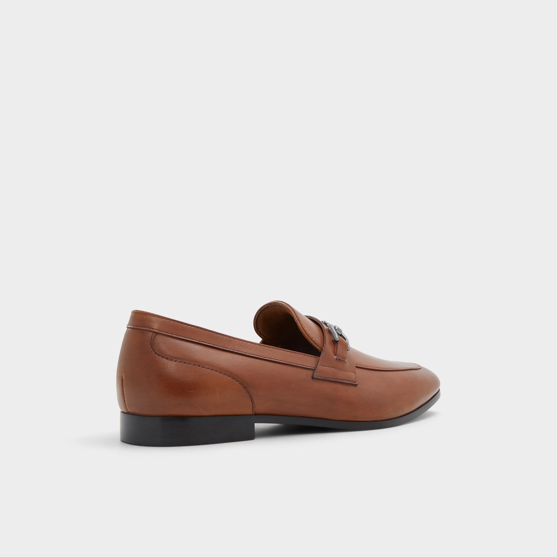 Three-quarter angle of Cognac Marinho Loafer's back side