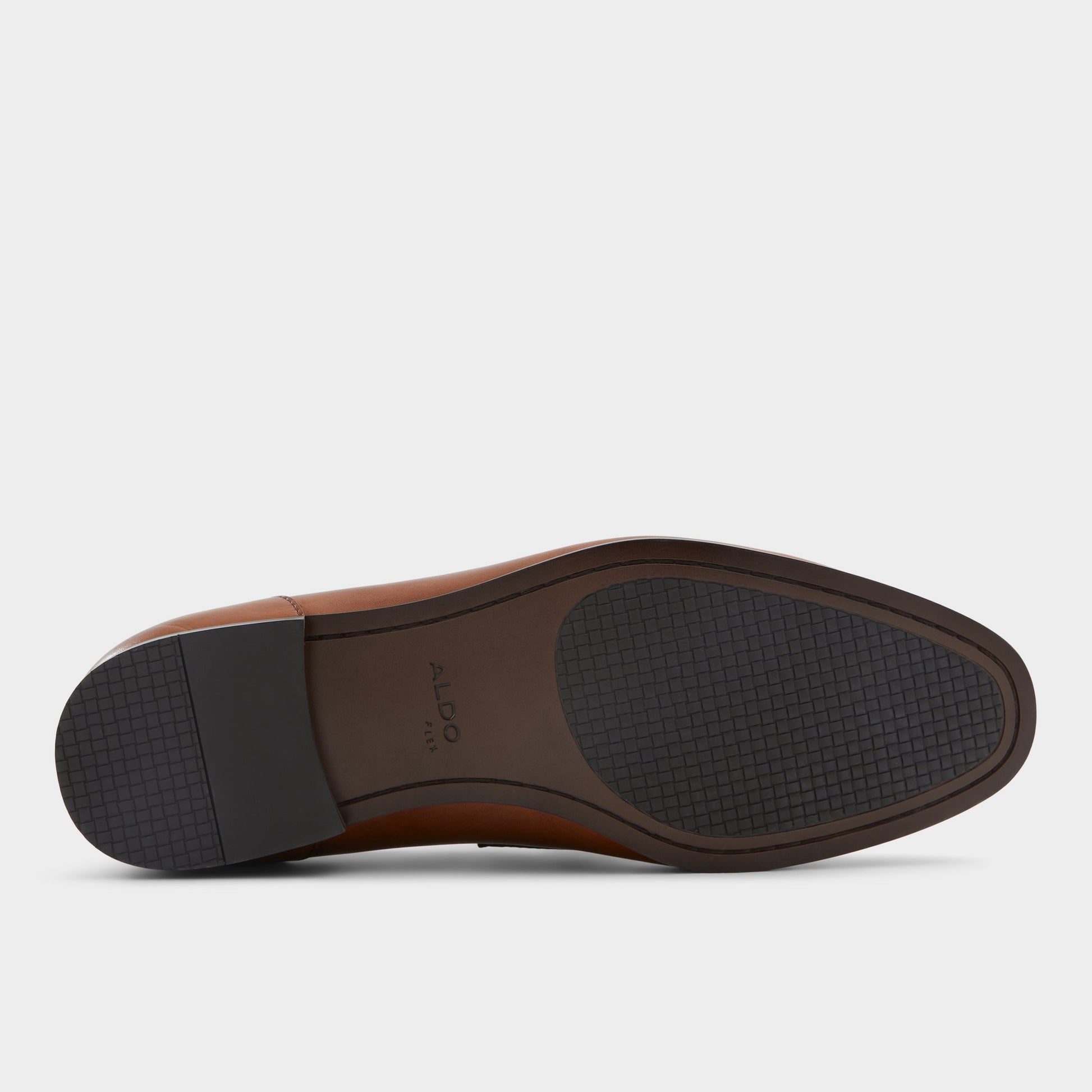 View of Cognac Marinho Loafer's sole
