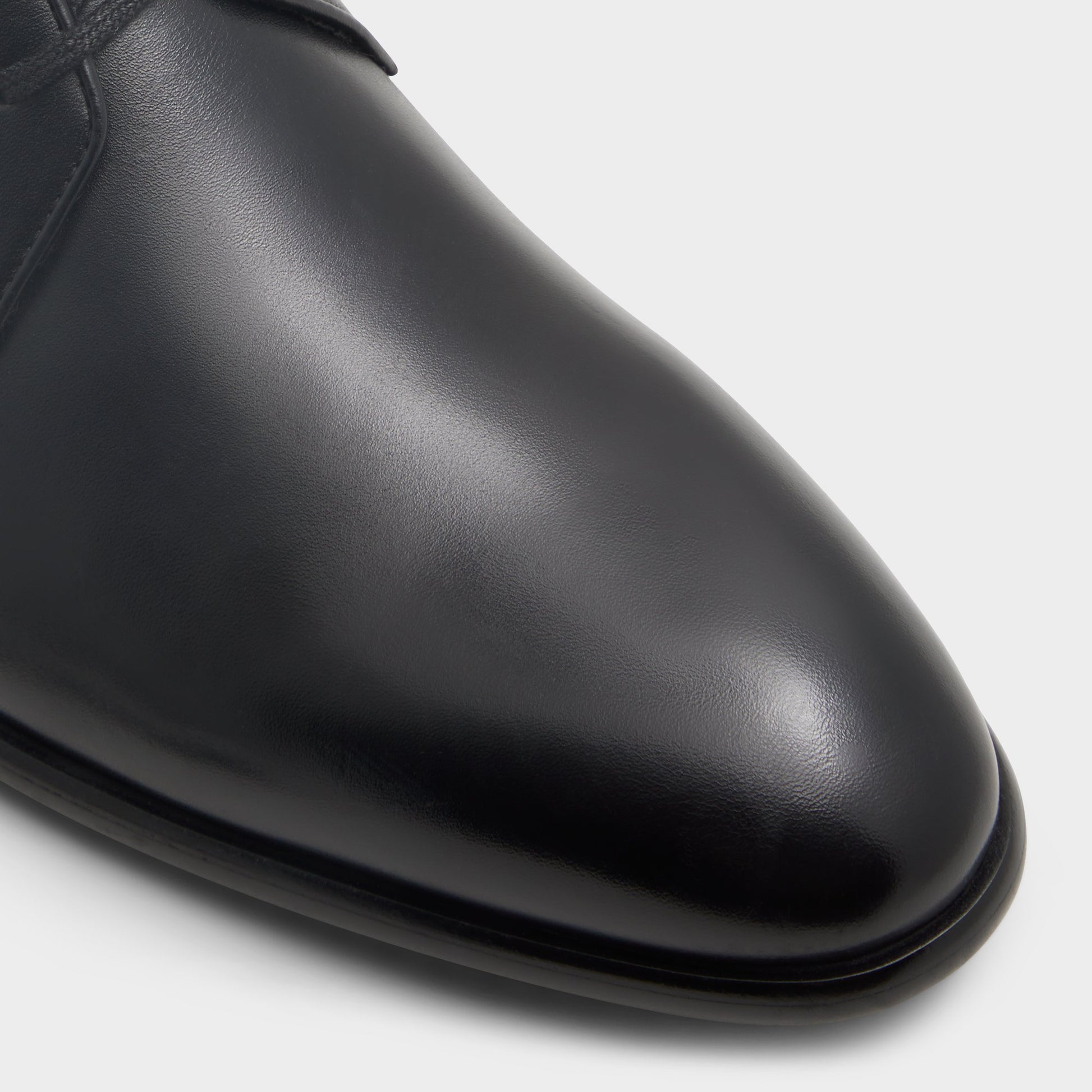 Close-up of the Black Marcelus Derby shoe
