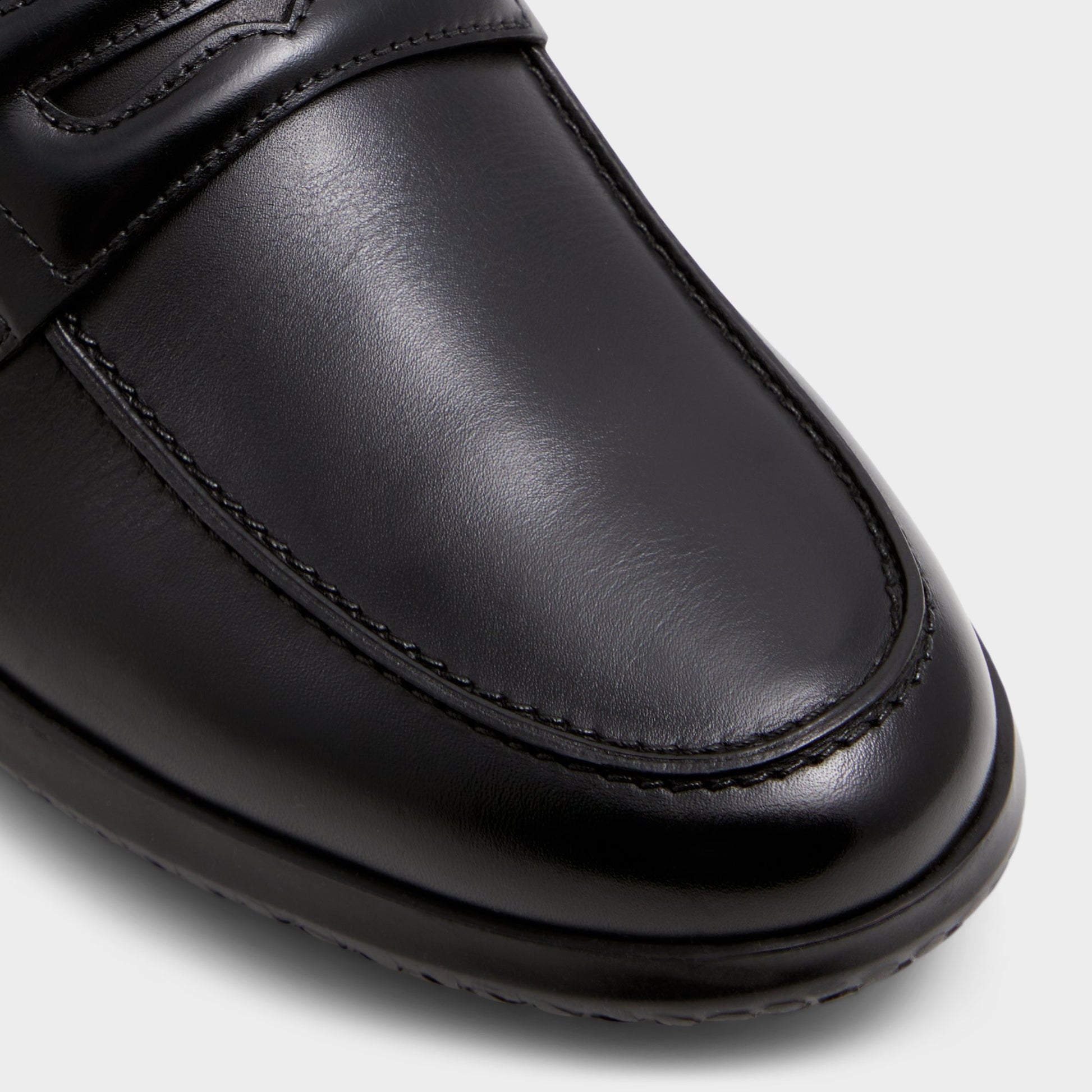 Close-up of the Black Hector Loafer