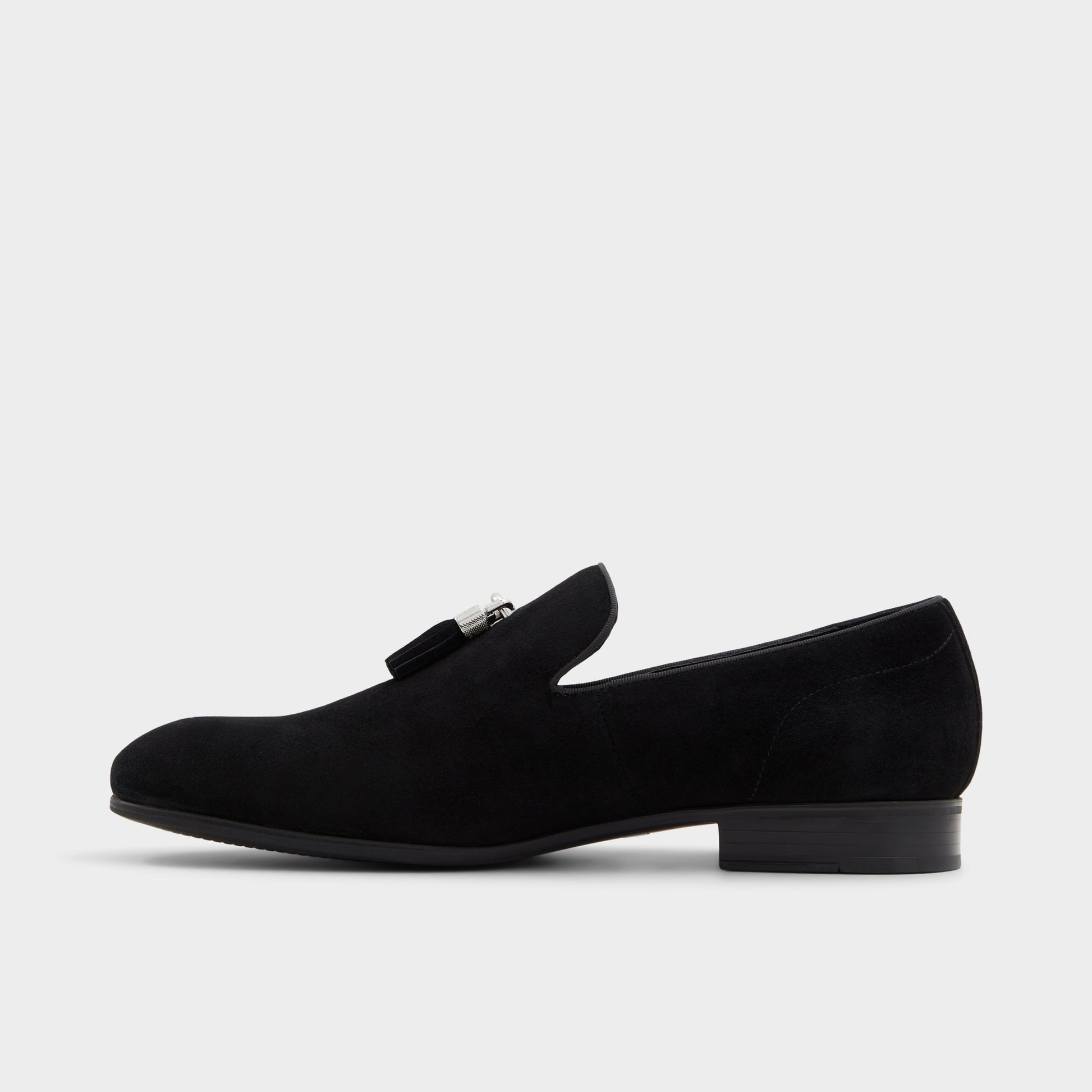 Vue latérale de Autre Noir Boomer Flâneur
