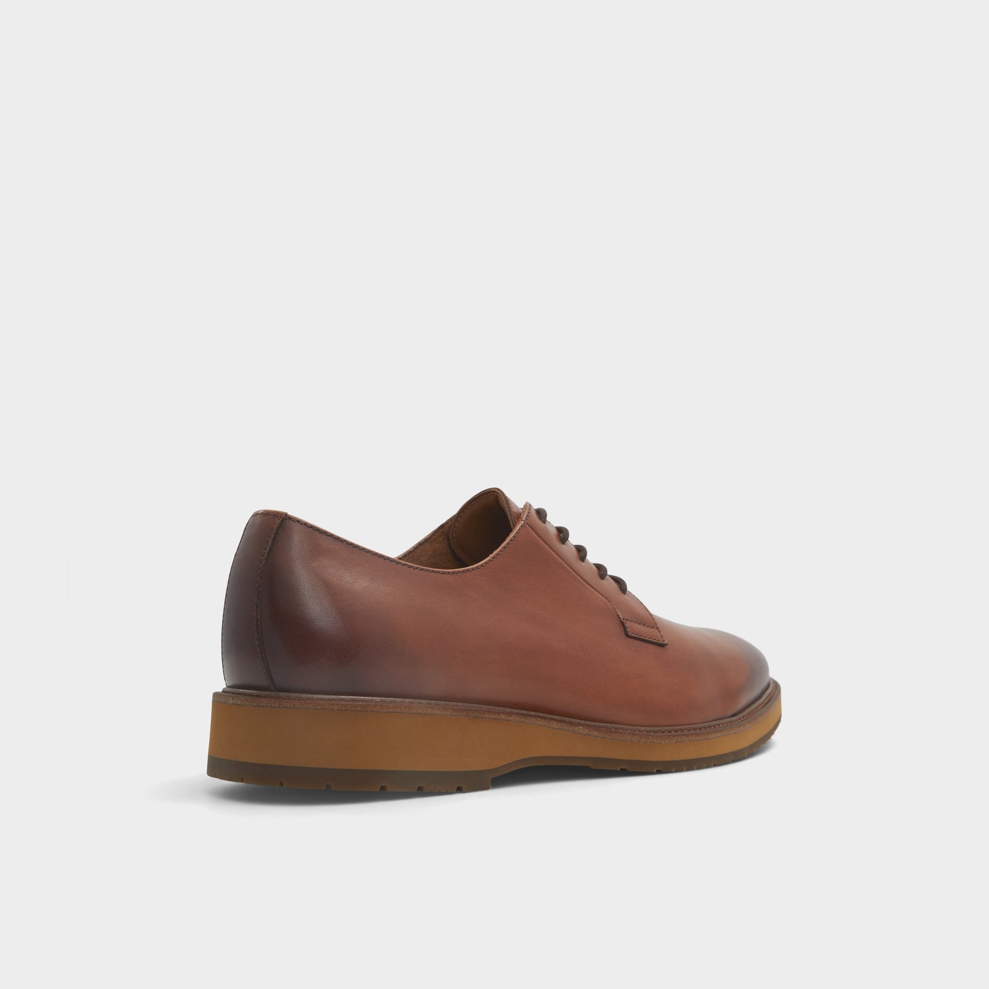 Three-quarter angle of Cognac Ferguson Oxford shoe's back side