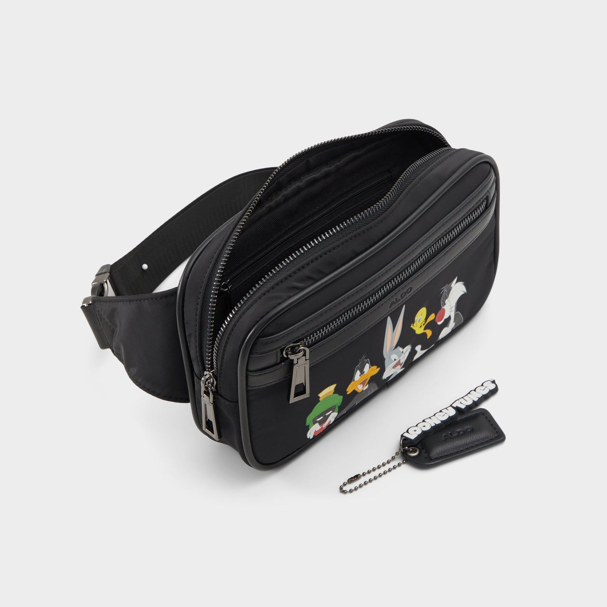 Product media for Ltfannypack
