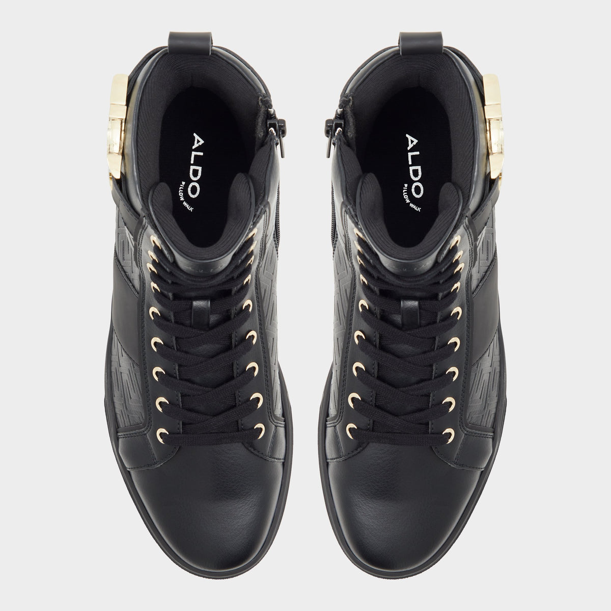 Vue de dessus de la Noir Corydon High top sneaker
