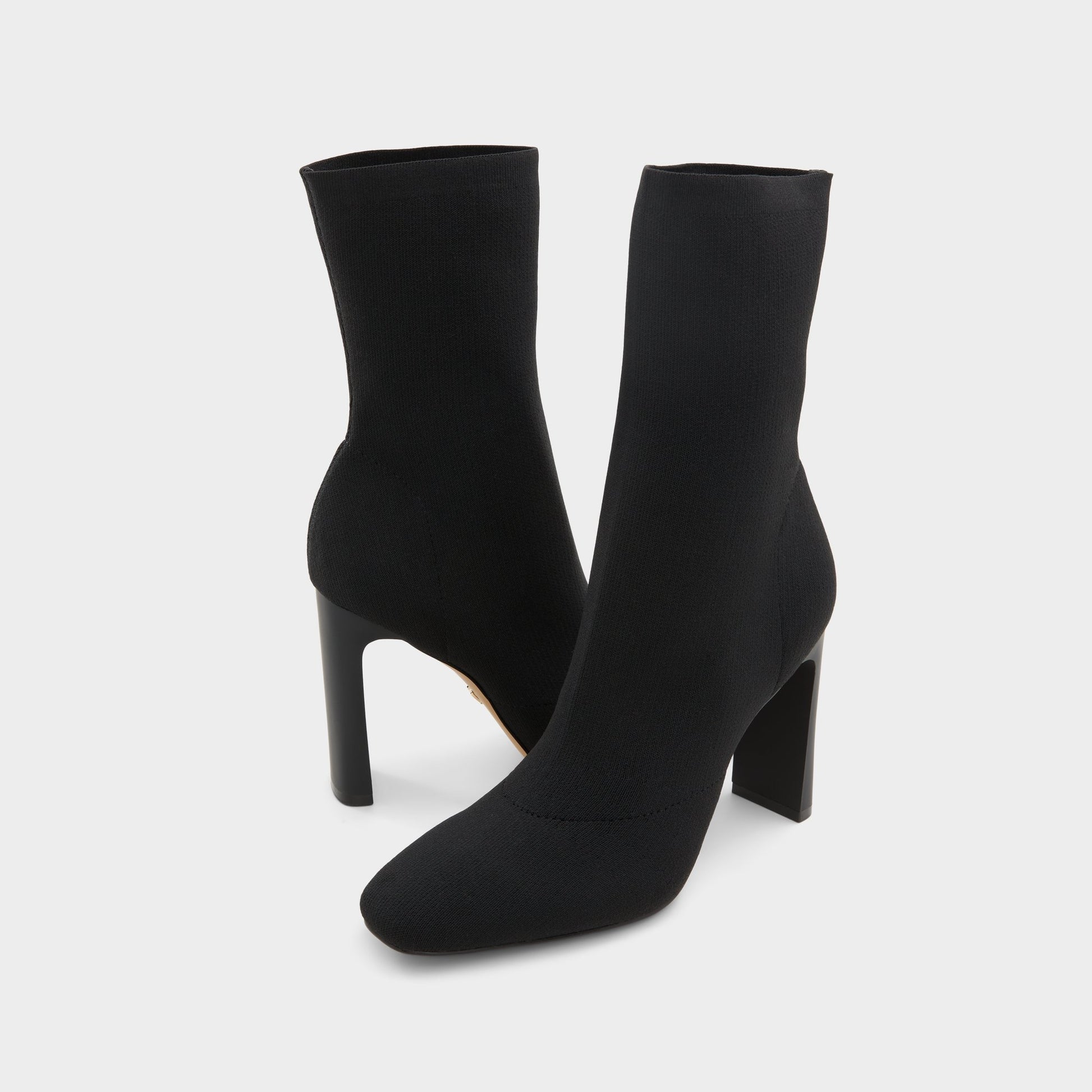 Highlighted view of a pair of Black Faelora Chelsea boots