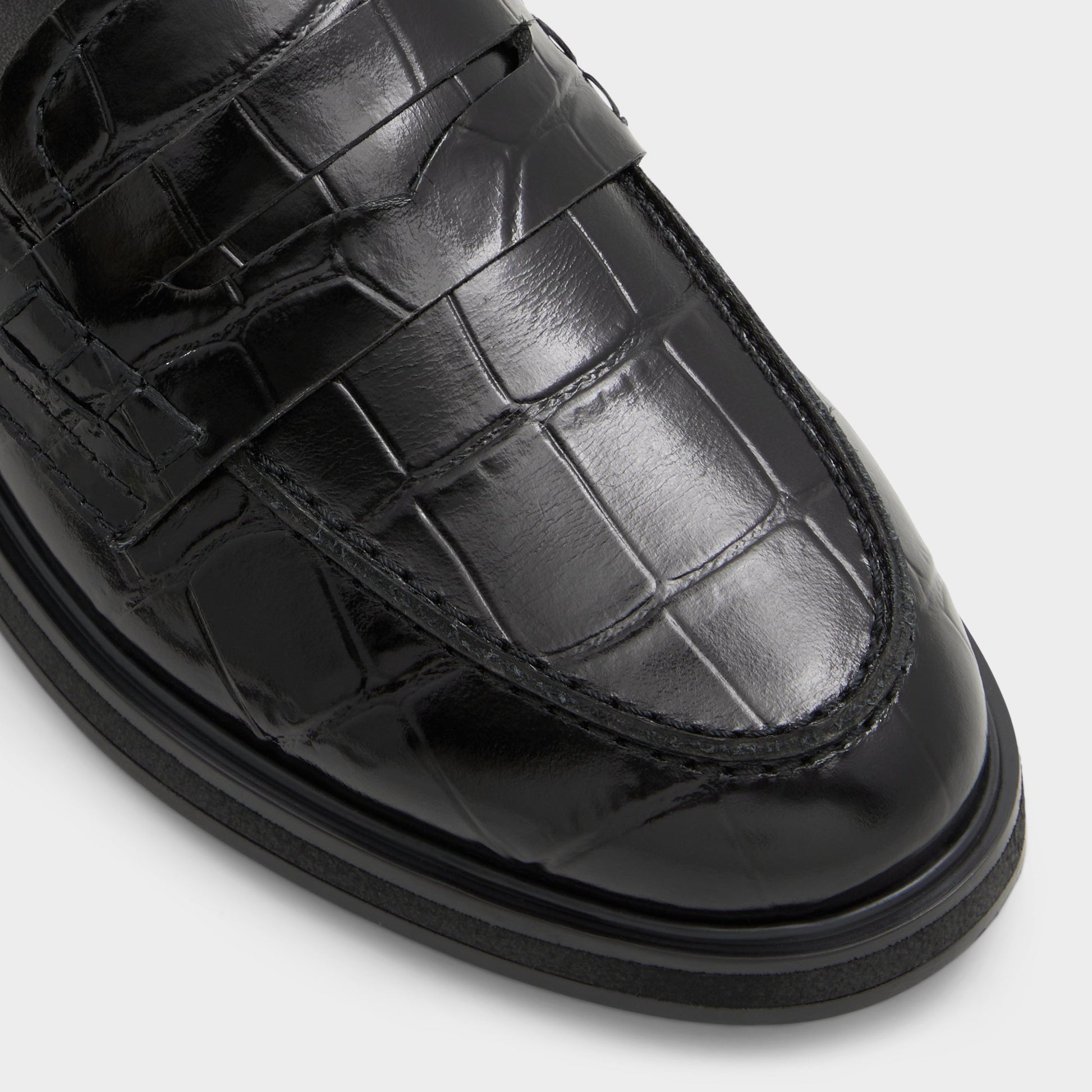 Close-up of the Other Black Lededanten Loafer