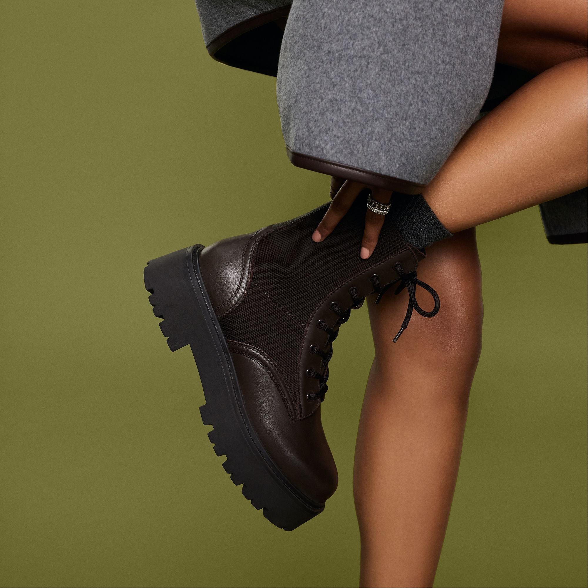 Talaleryknit Brown Overflow Women's Combat boots