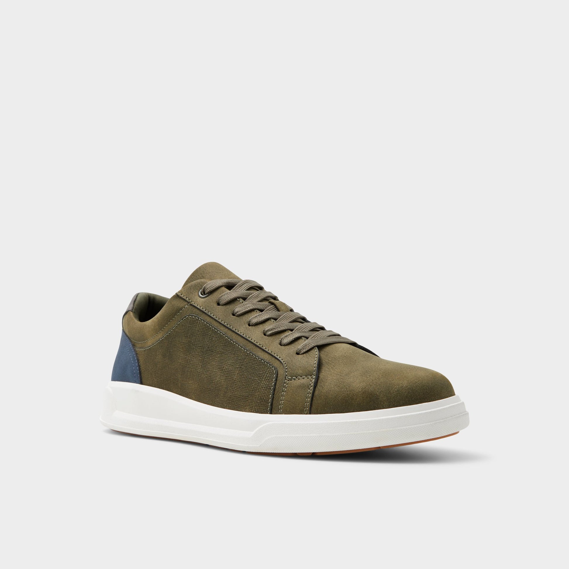 Three-quarter angle of Other Green Ogspec Low top sneaker's front side
