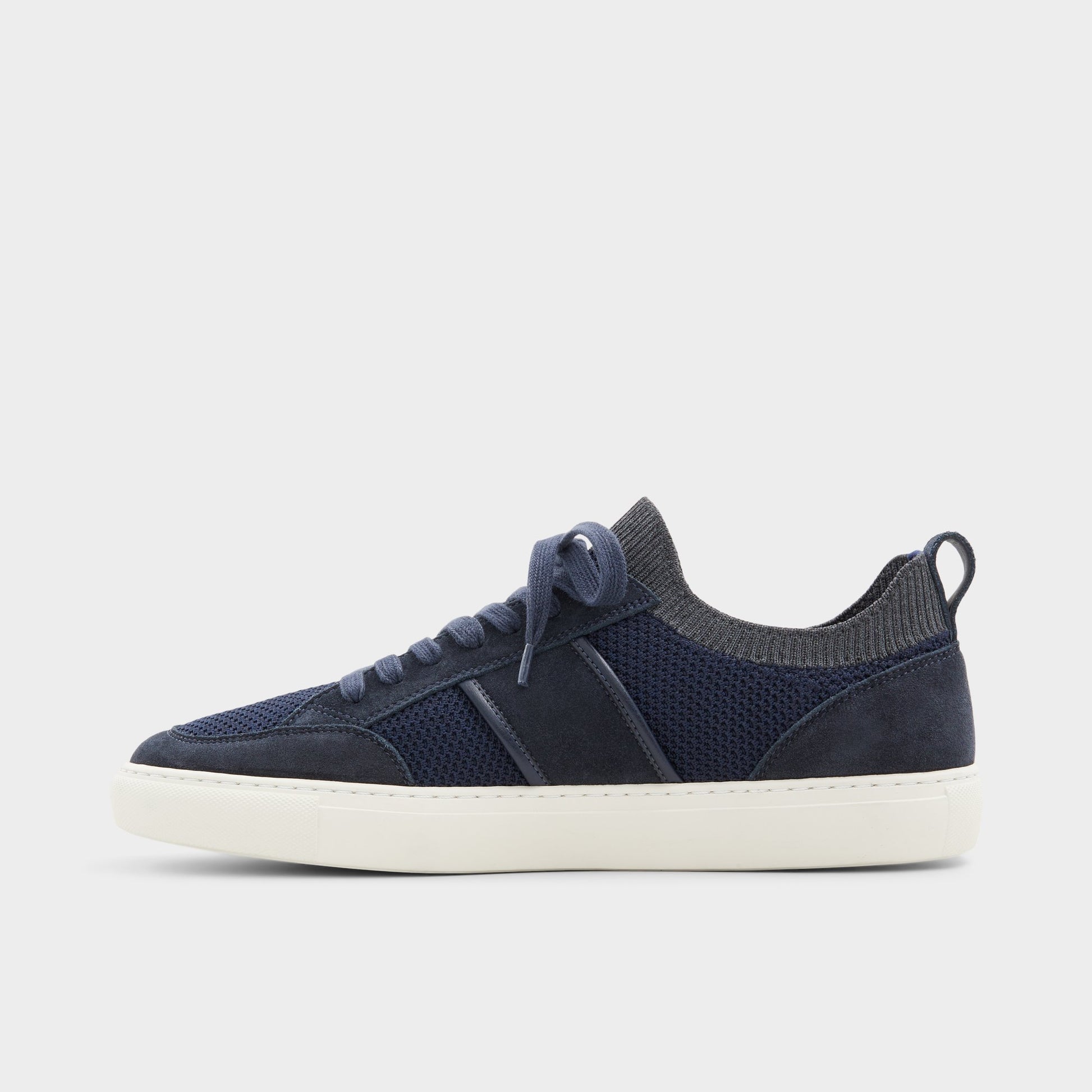Side view of Navy Owens Low top sneaker