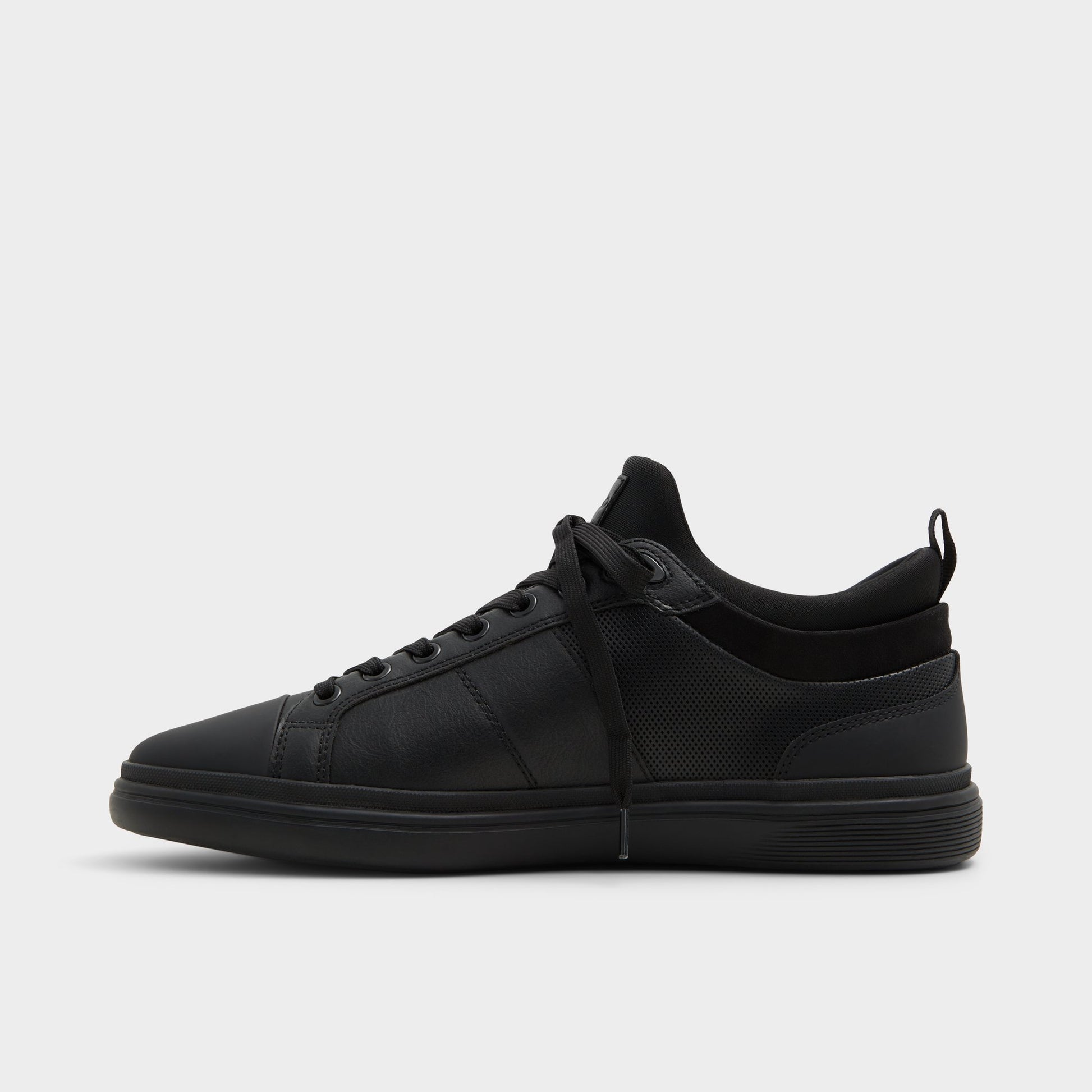 Side view of Black/Black Salloker Low top sneaker
