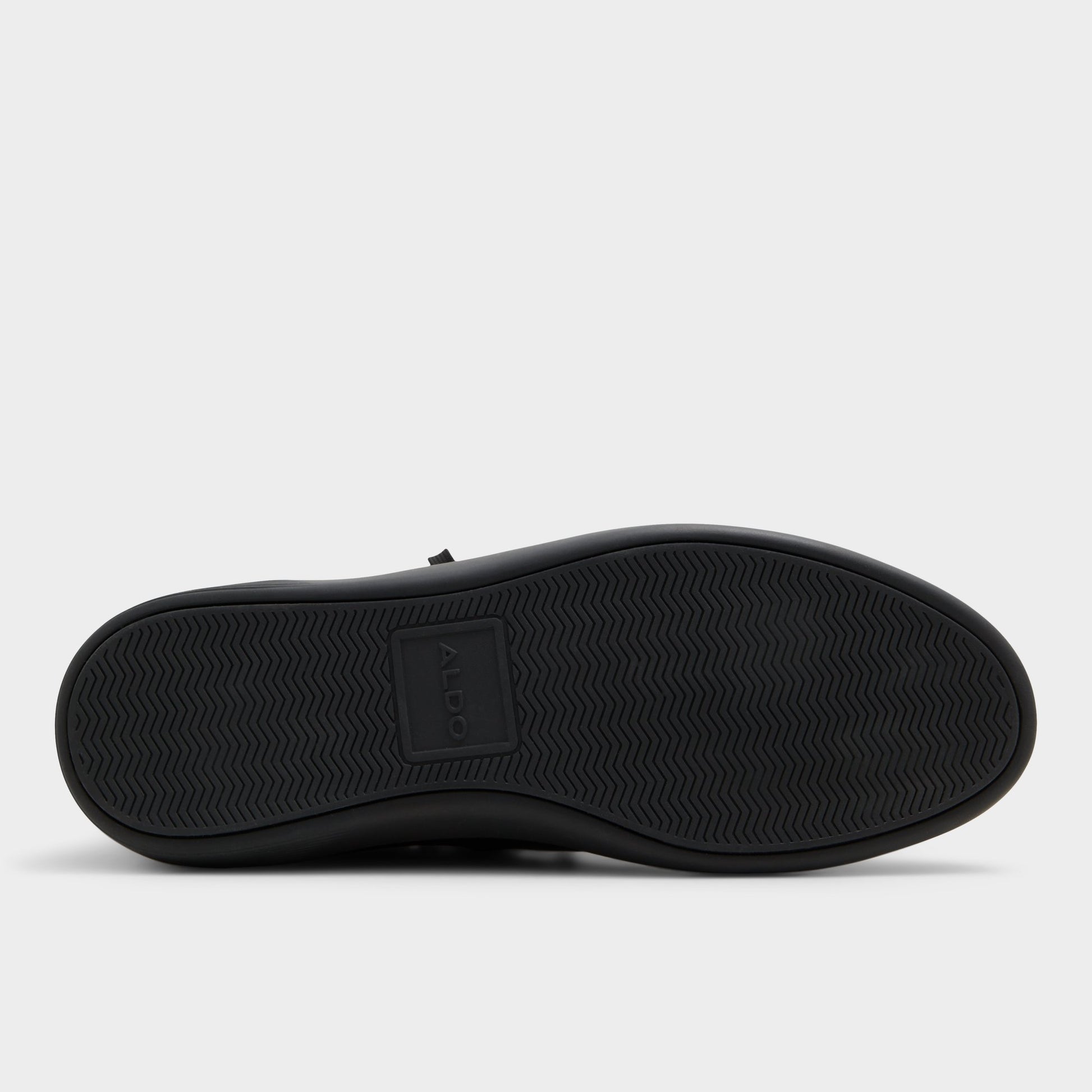 View of Black/Black Salloker Low top sneaker's sole