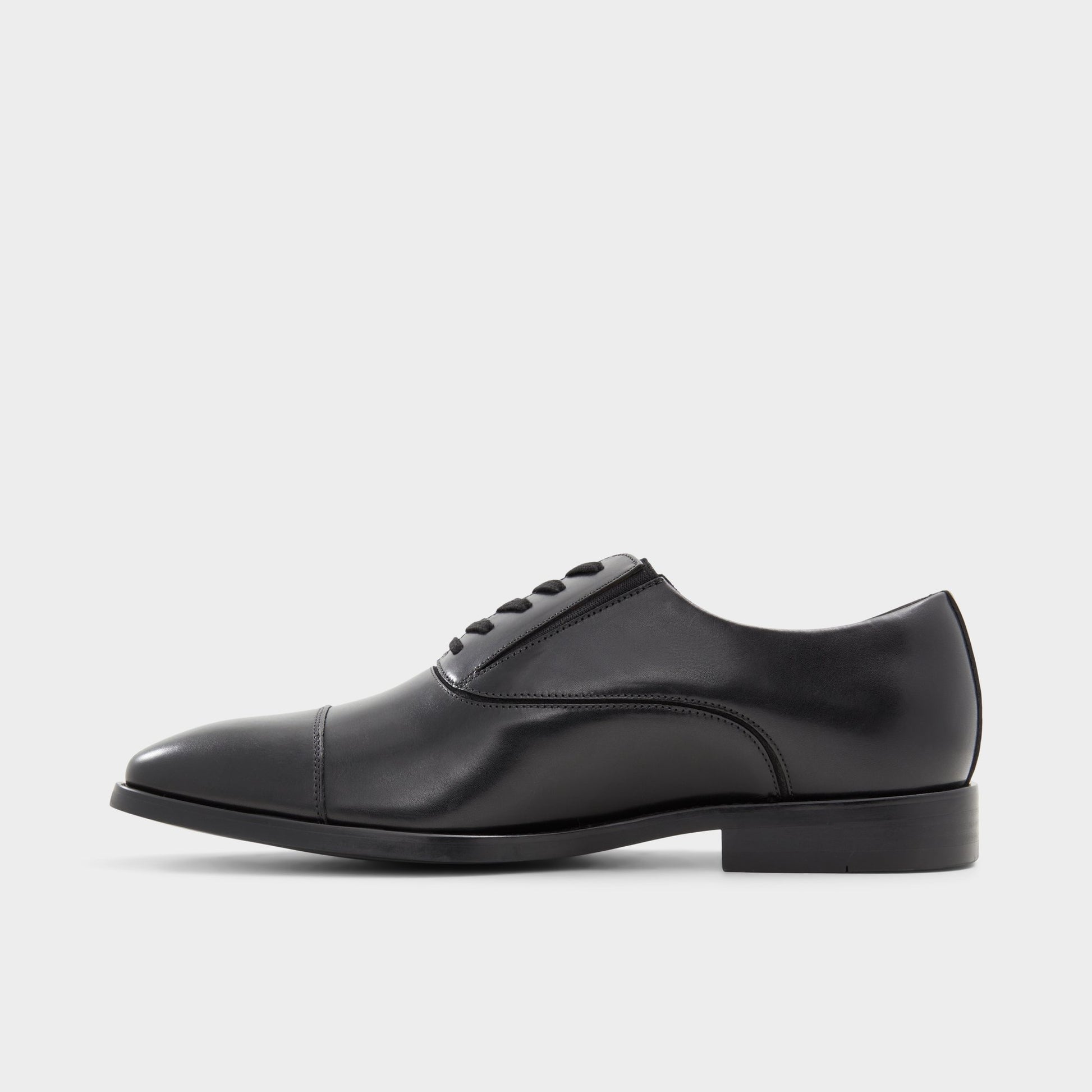 Side view of Black Paxley Oxford shoe