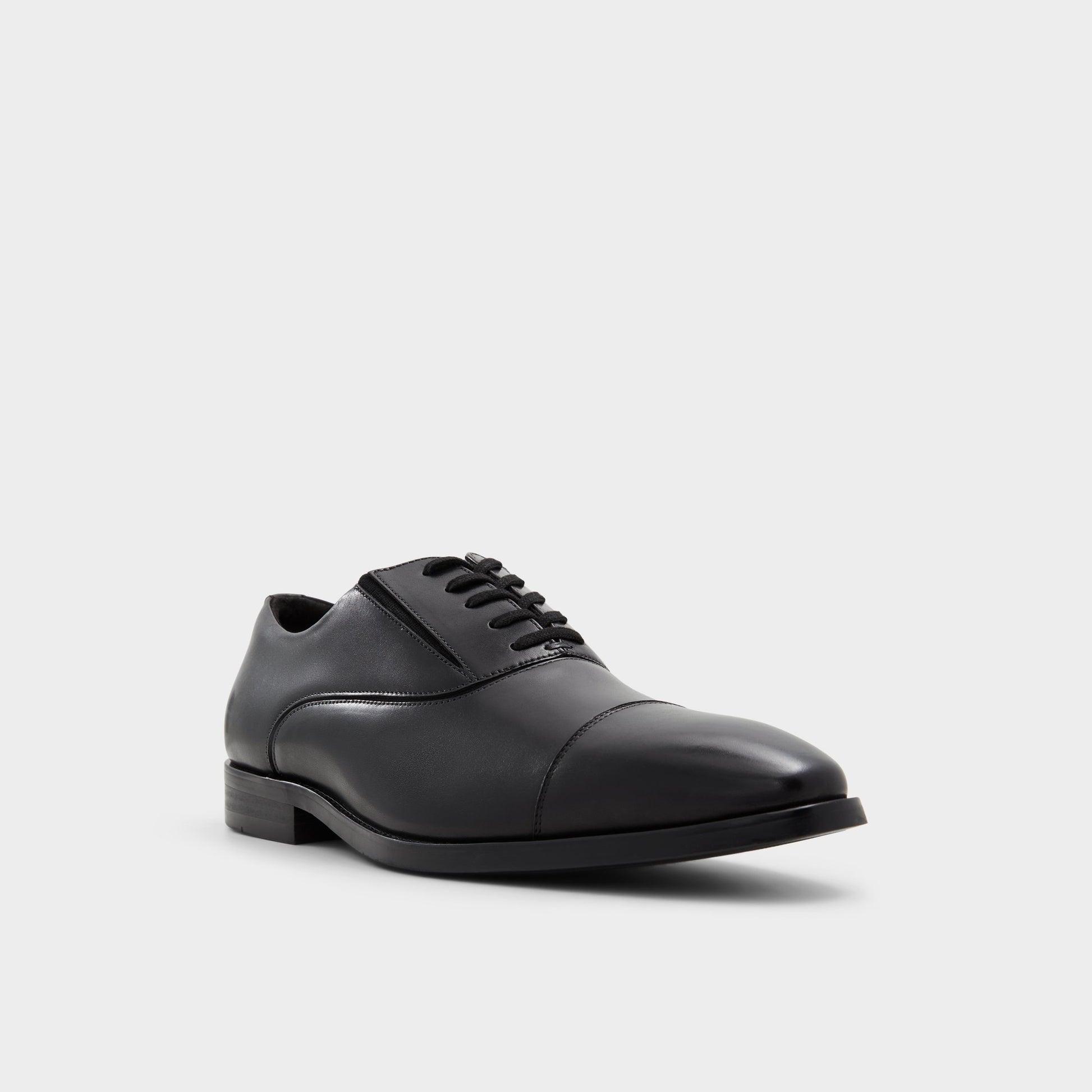 Three-quarter angle of Black Paxley Oxford shoe's front side