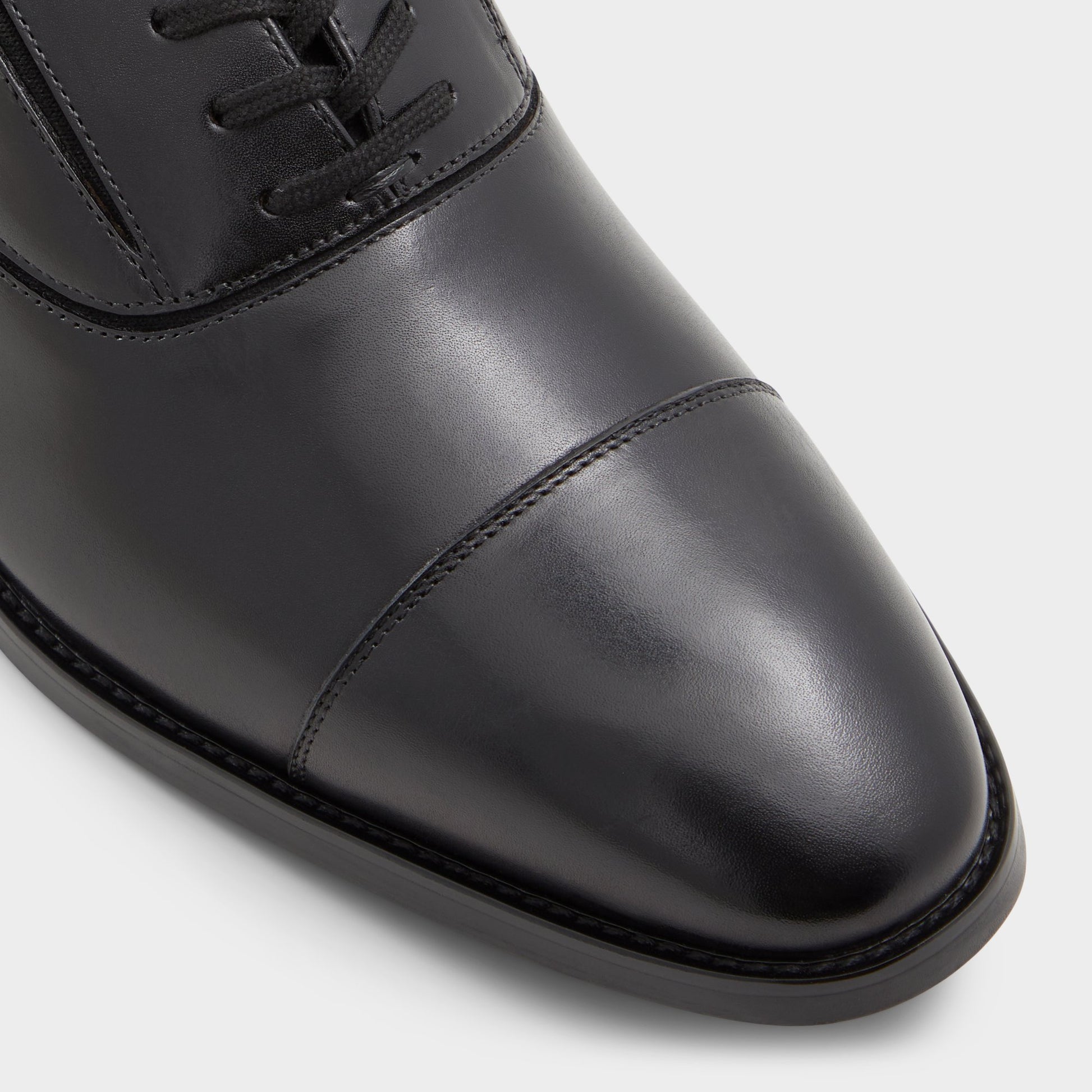 Close-up of the Black Paxley Oxford shoe