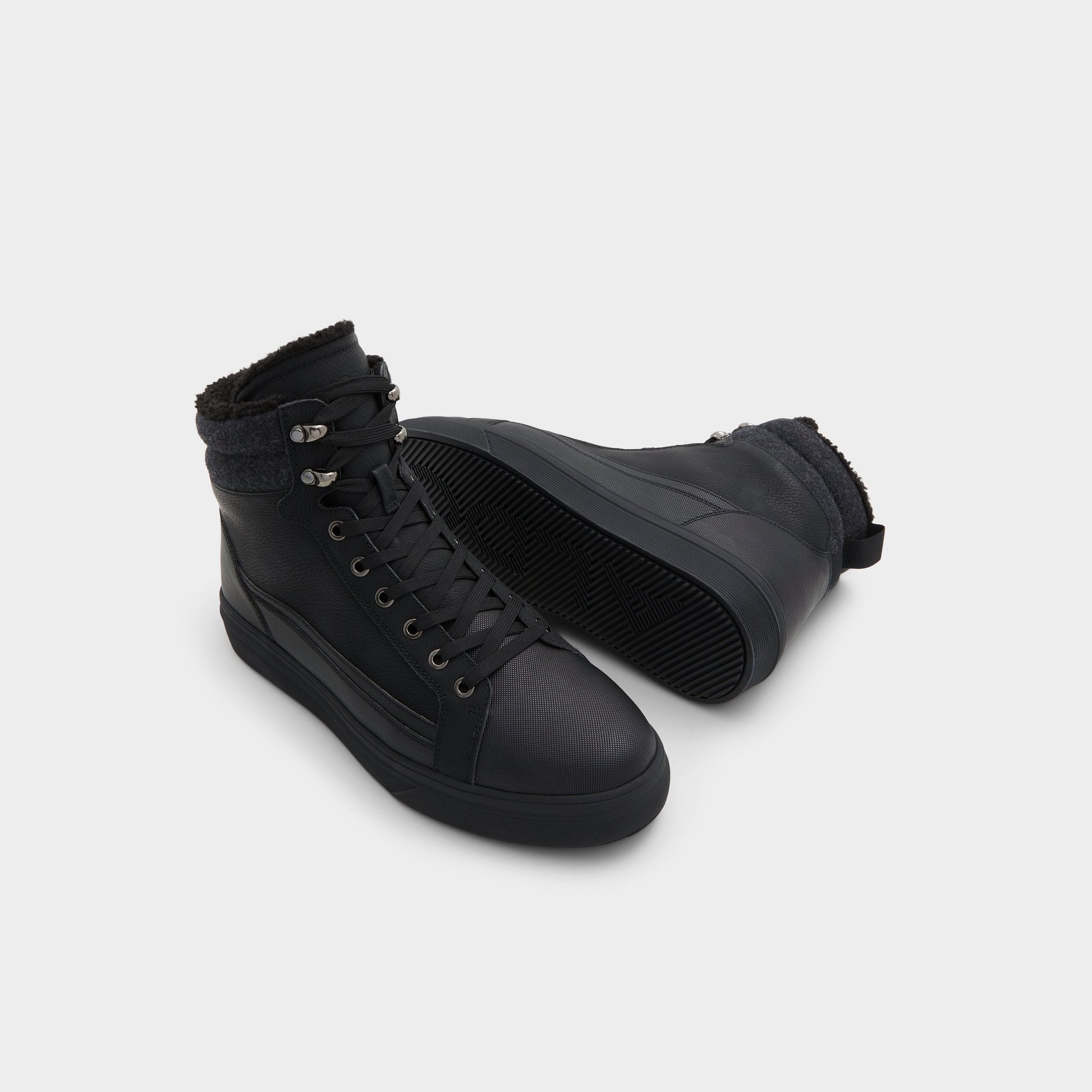Highlighted view of a pair of Black Tannon Lace-up boots