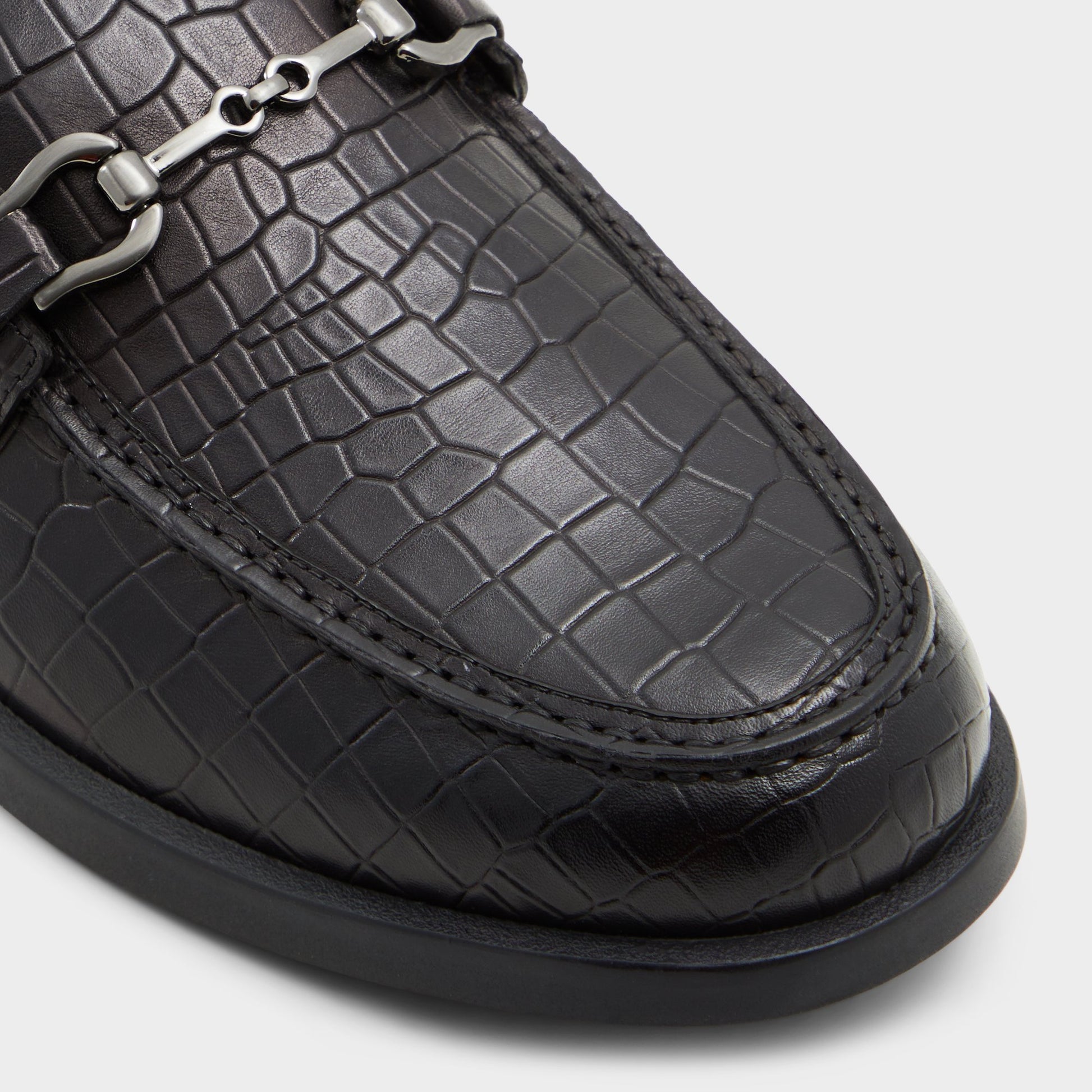 Close-up of the Black Sevul Loafer