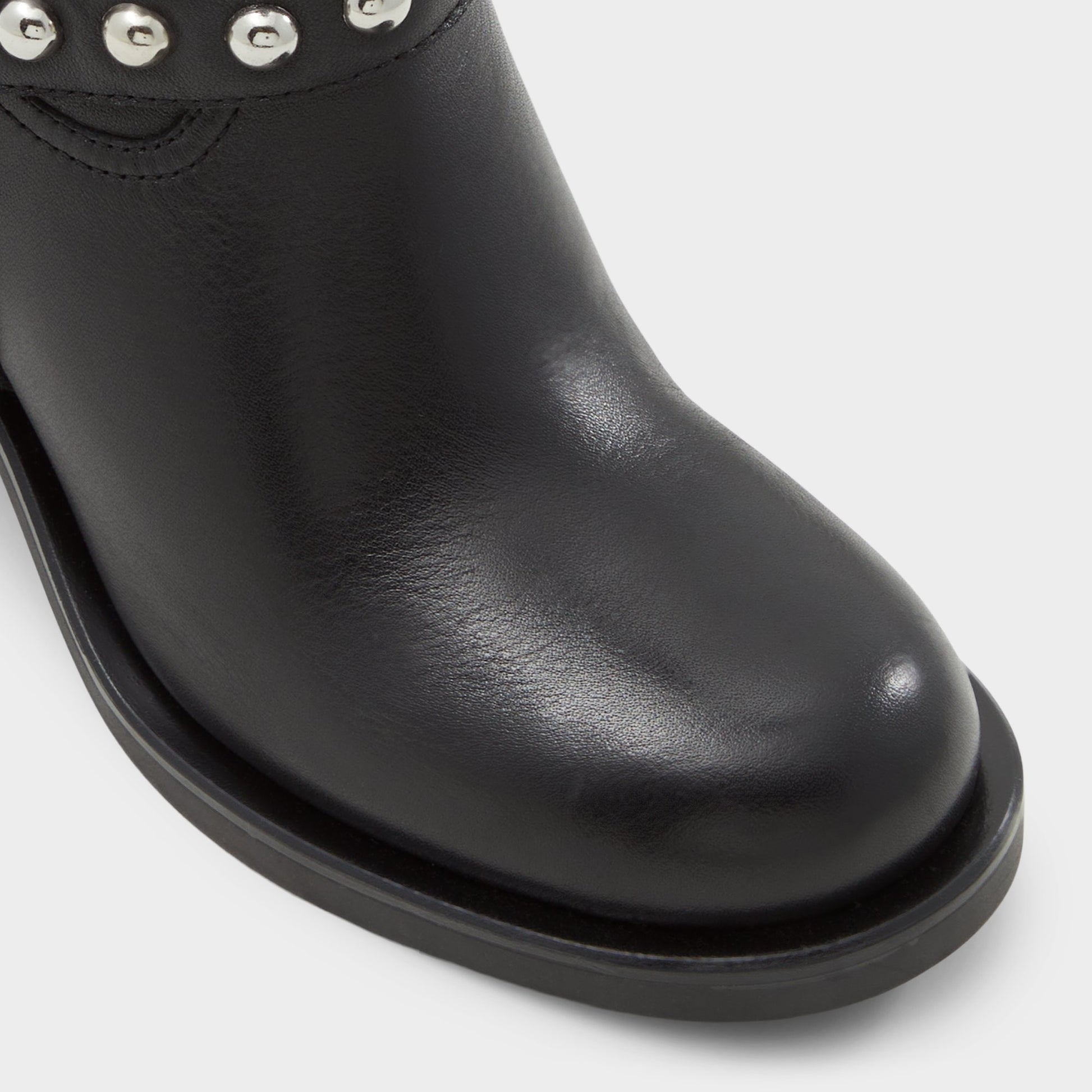 Close-up of the Black Albai Motorcycle ankle boot