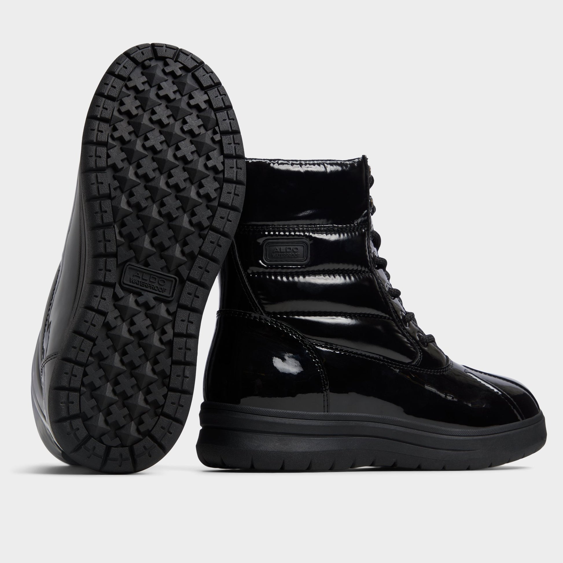 Highlighted view of a pair of Black Chilly s