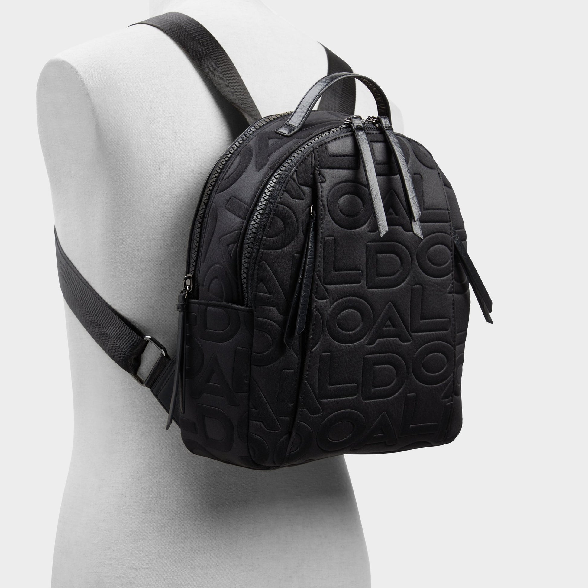 Product media for Evieback