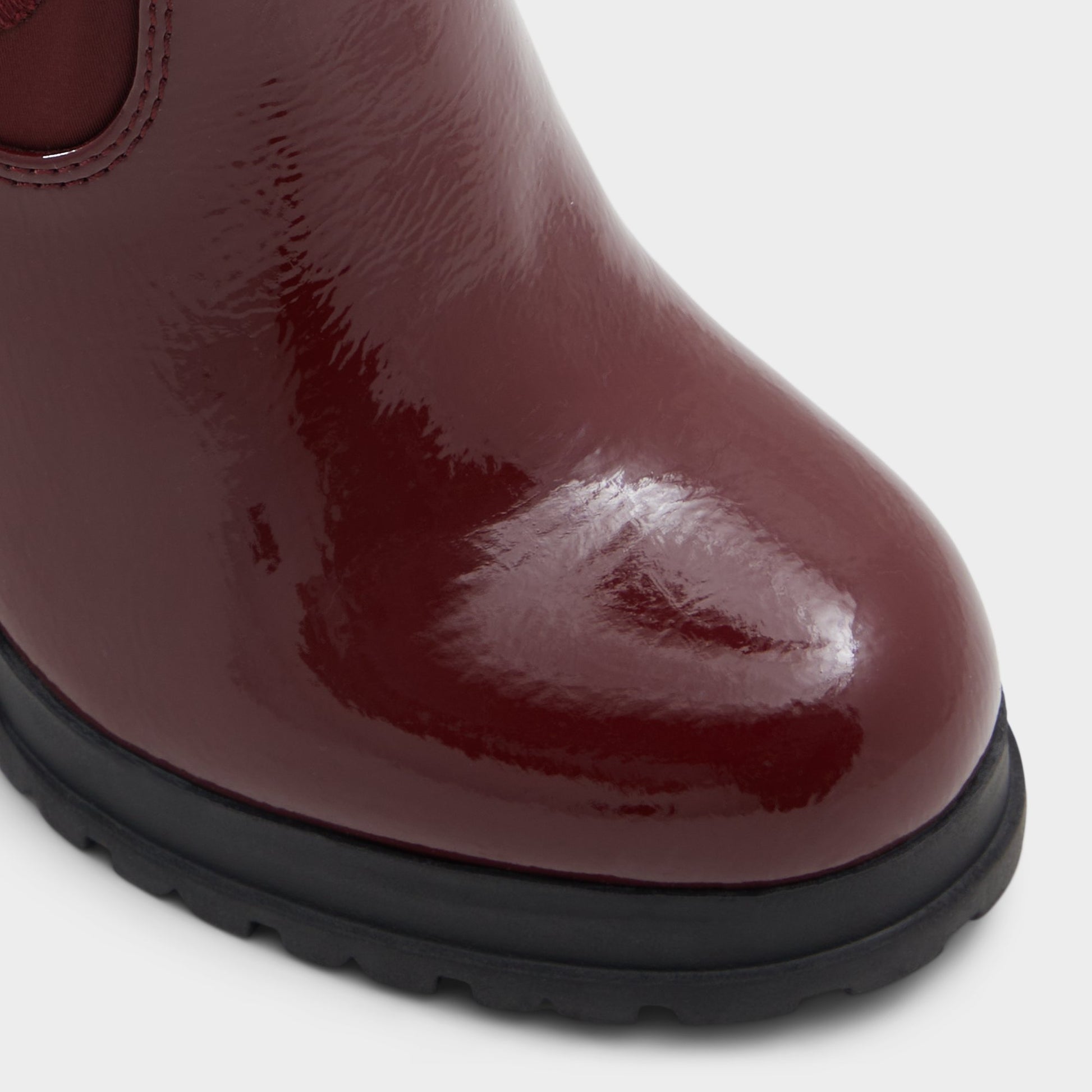 Close-up of the Bordo Bold Ankle boot