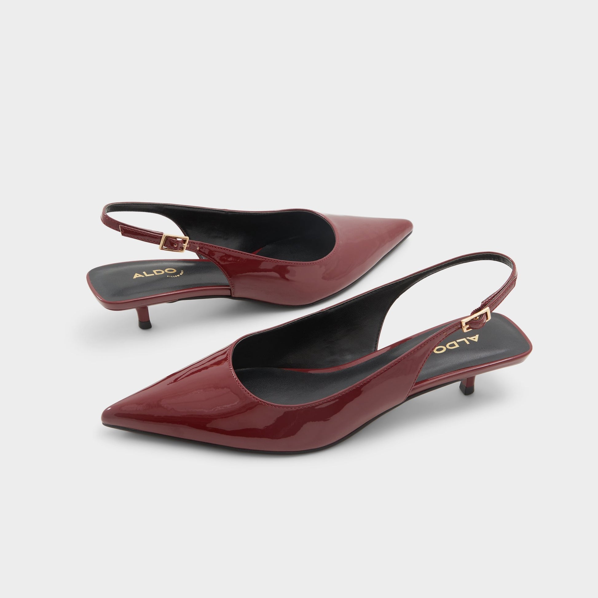 Vue en surbrillance d'une paire de Bordo Lennoxie Talon haut à bride arrière s