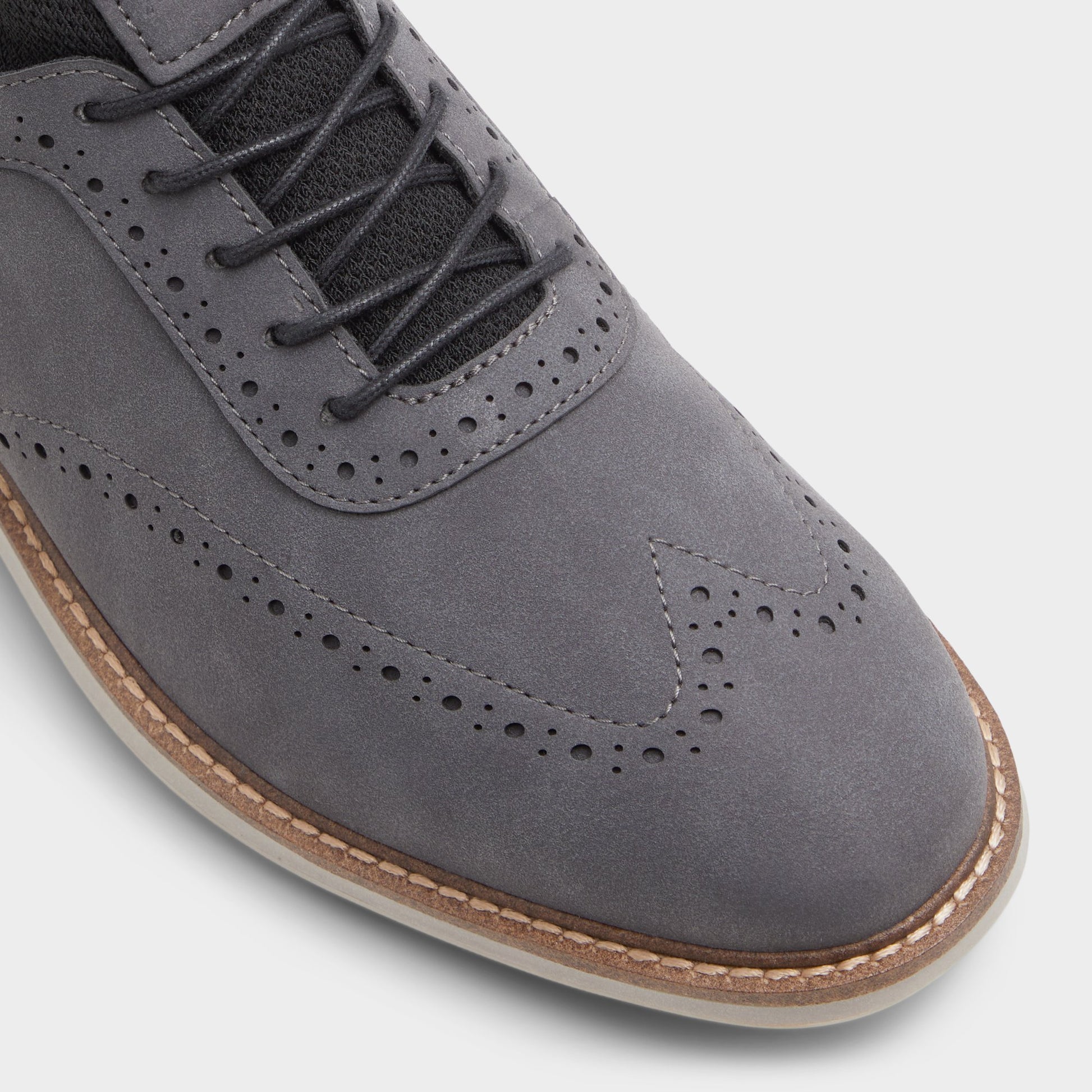 Close-up of the Dark Grey Kalister Oxford shoe