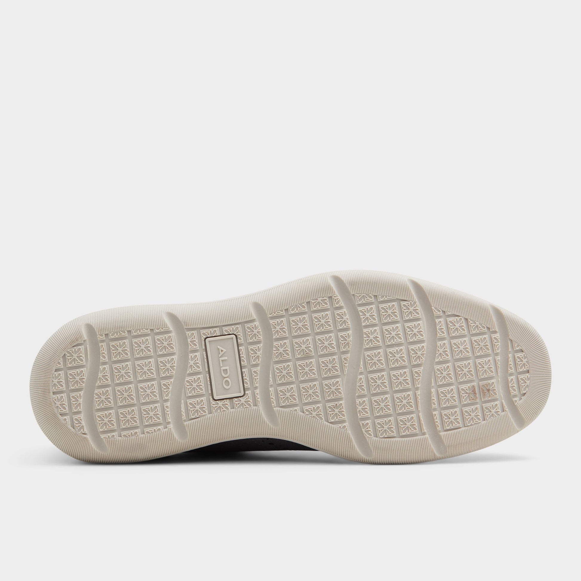 View of Dark Grey Kalister Oxford shoe's sole