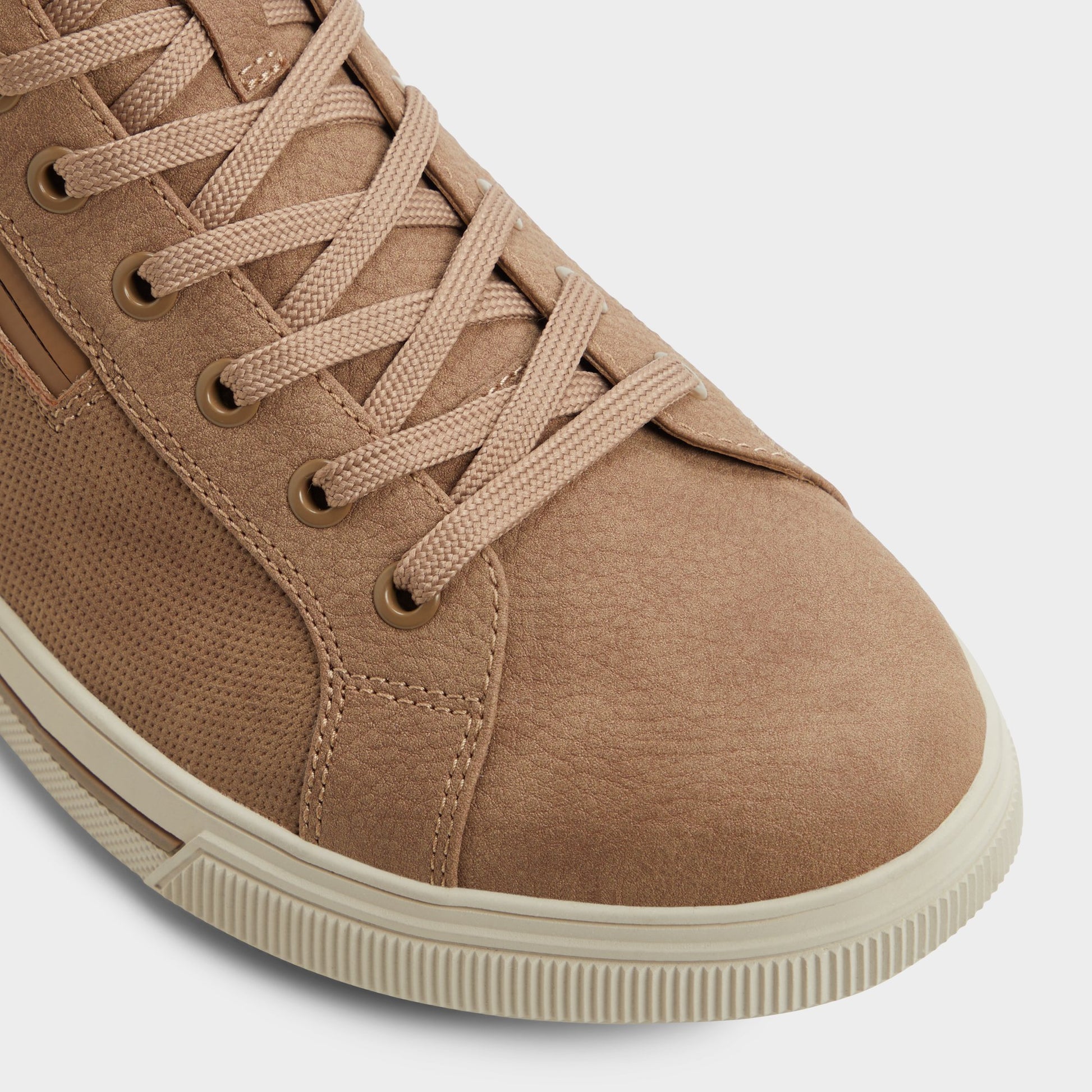 Close-up of the Beige Preralithh-l Lace-up boot