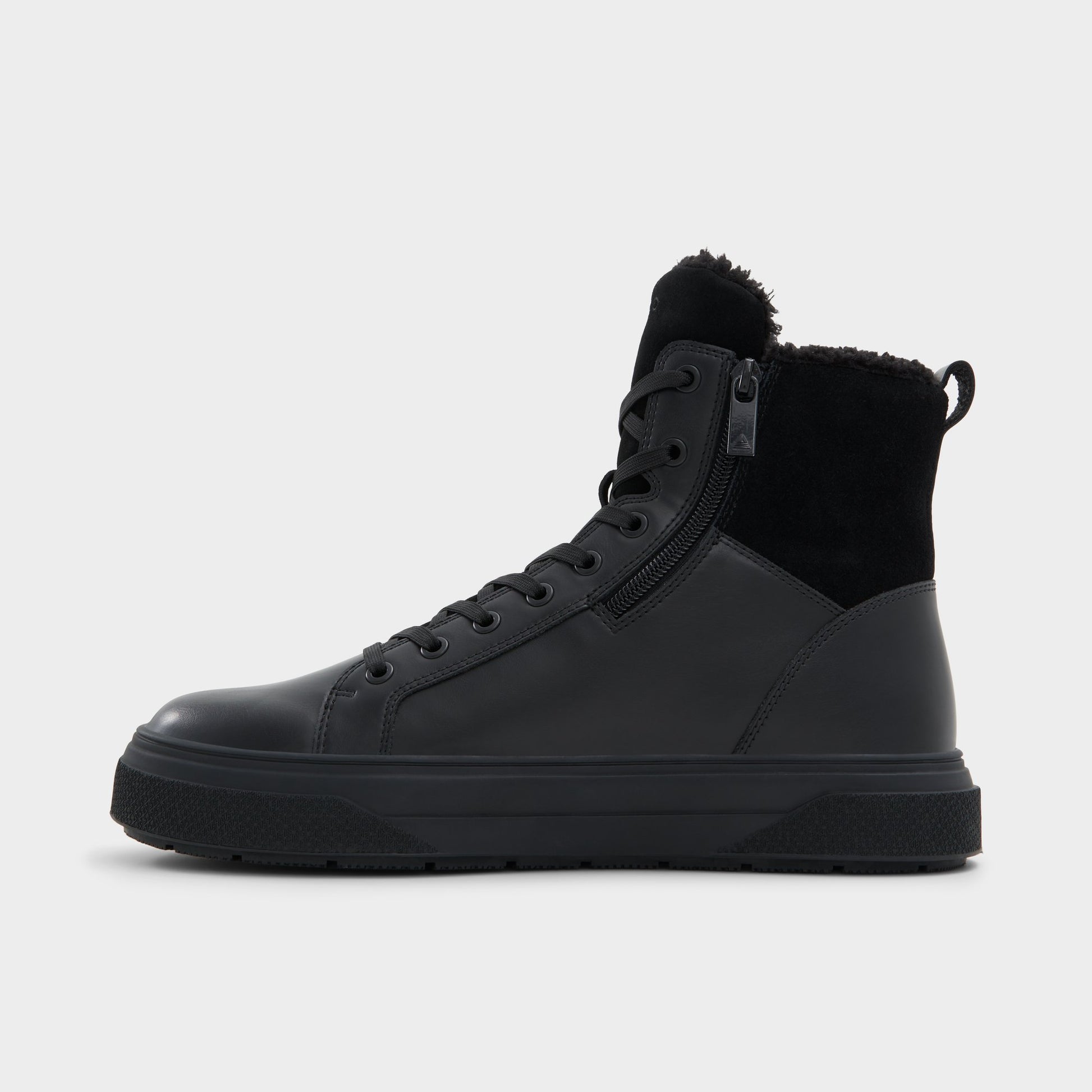 Vue latérale de Noir Dusker Botte lacée