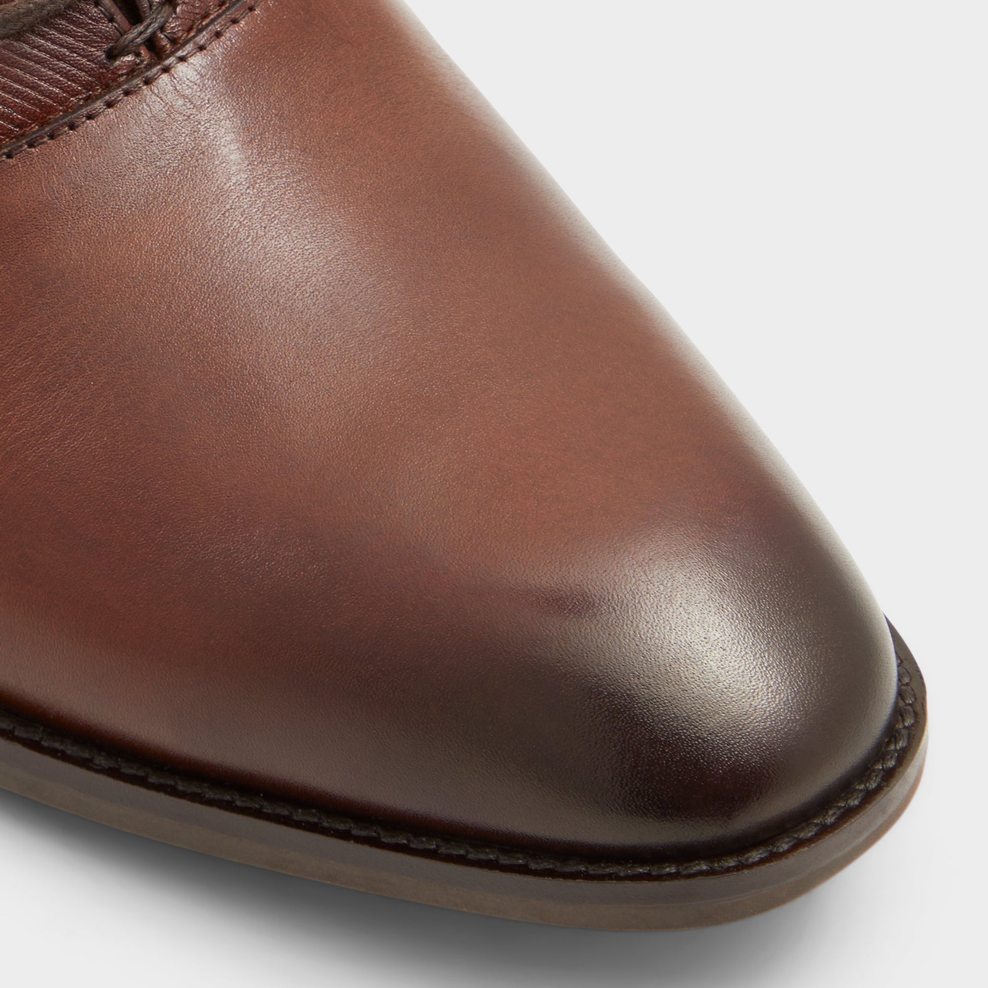 Close-up of the Dark Brown Morio Oxford shoe