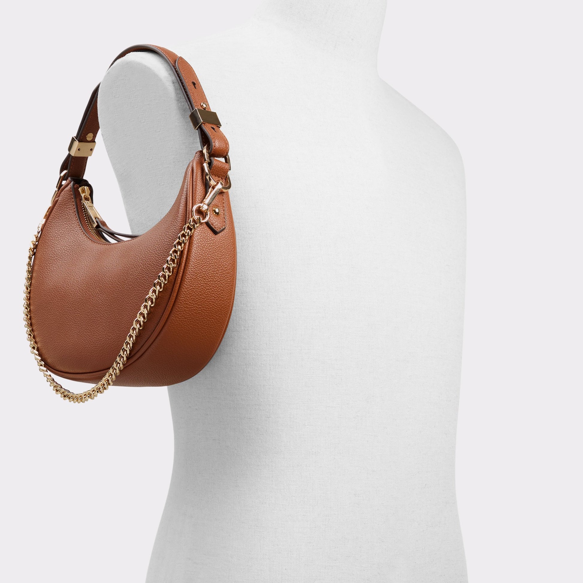 Product media for Charlisaax