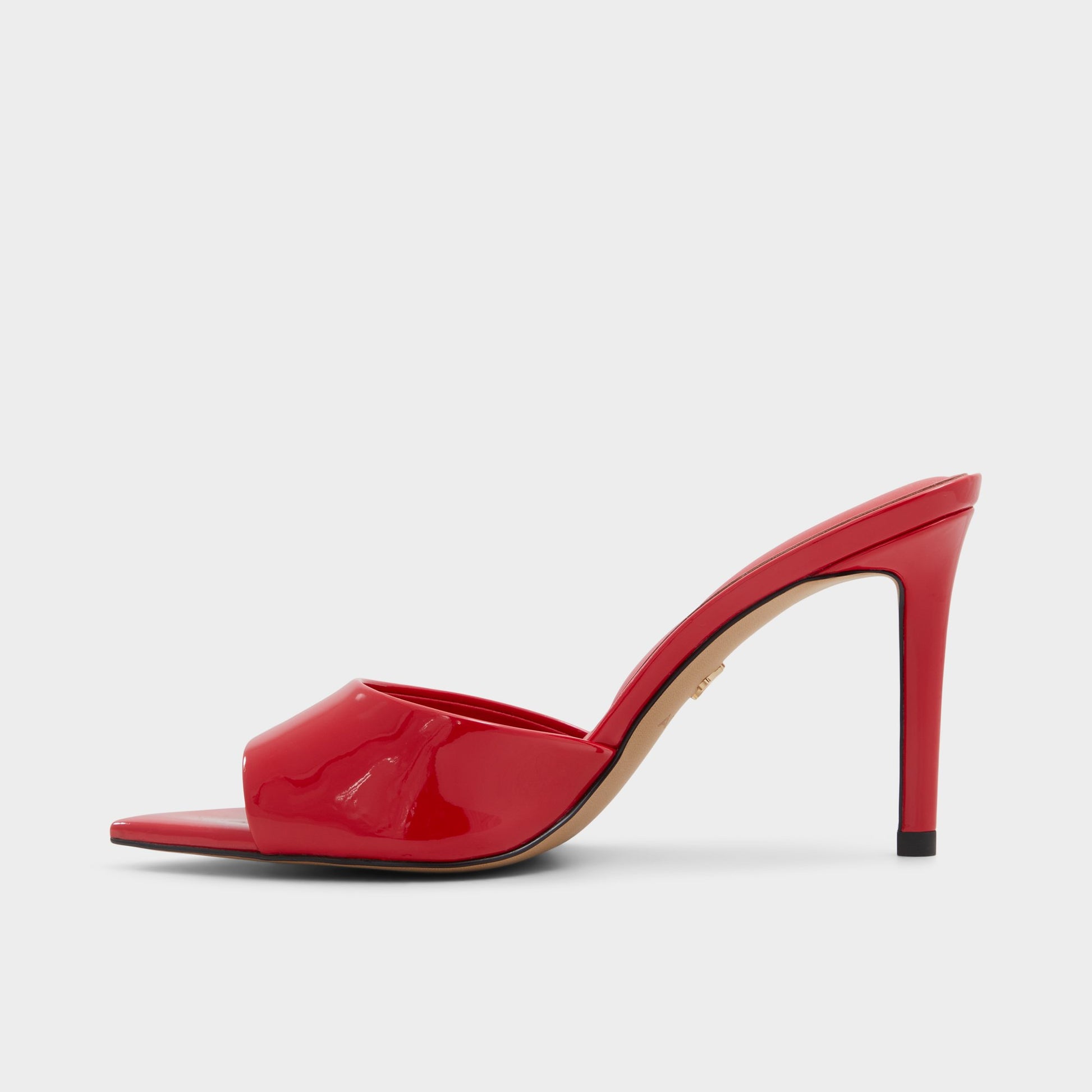 Side view of Red Anniebrilden Heeled mule