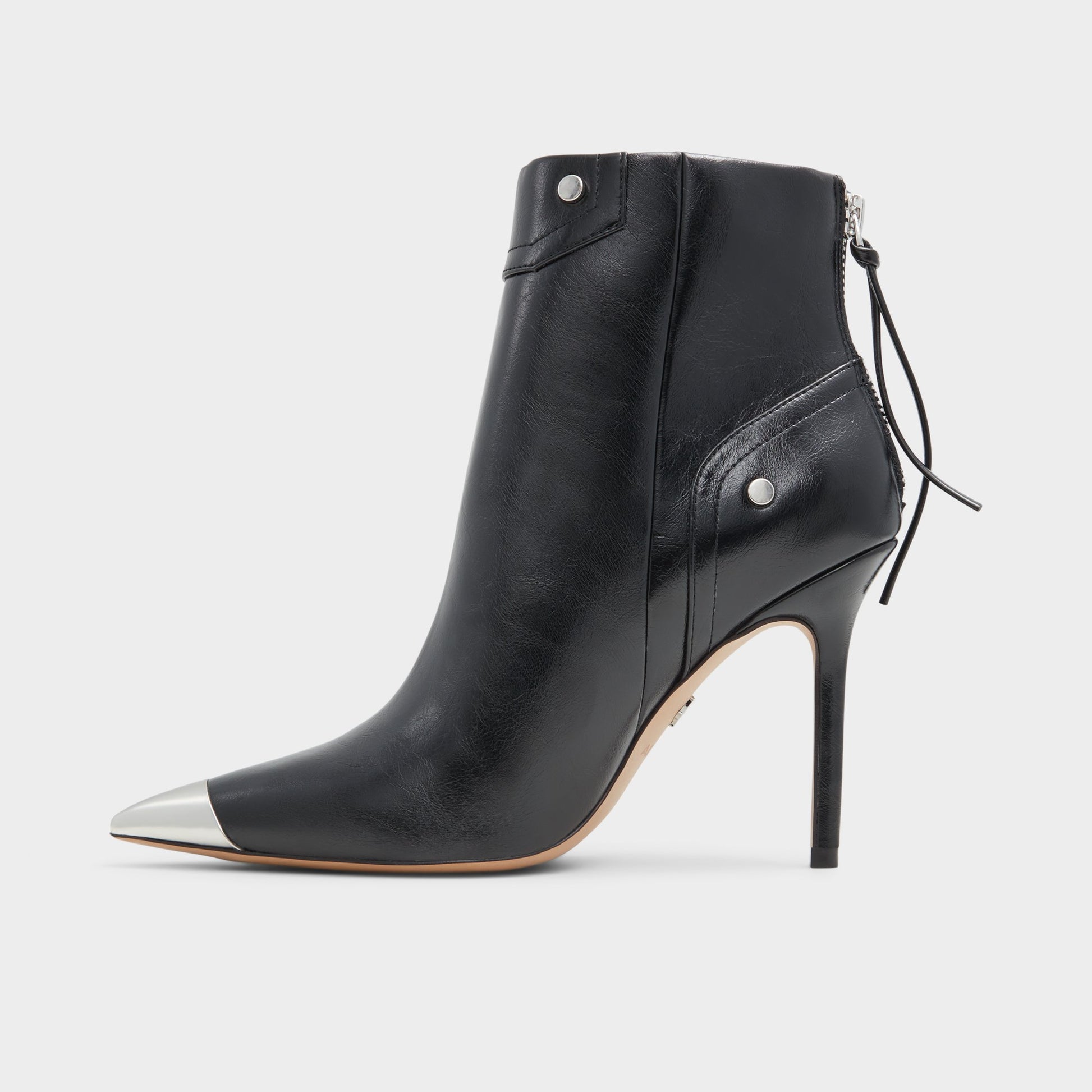 Side view of Black Nilita Ankle boot
