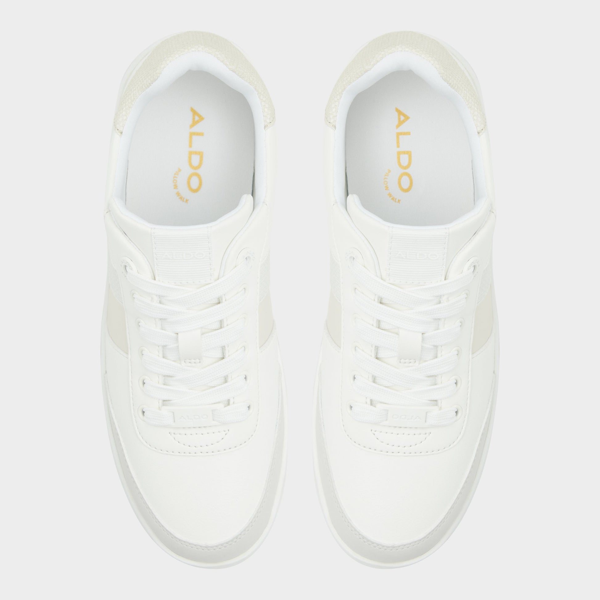 Top-down view of the White Hestia Low top sneaker