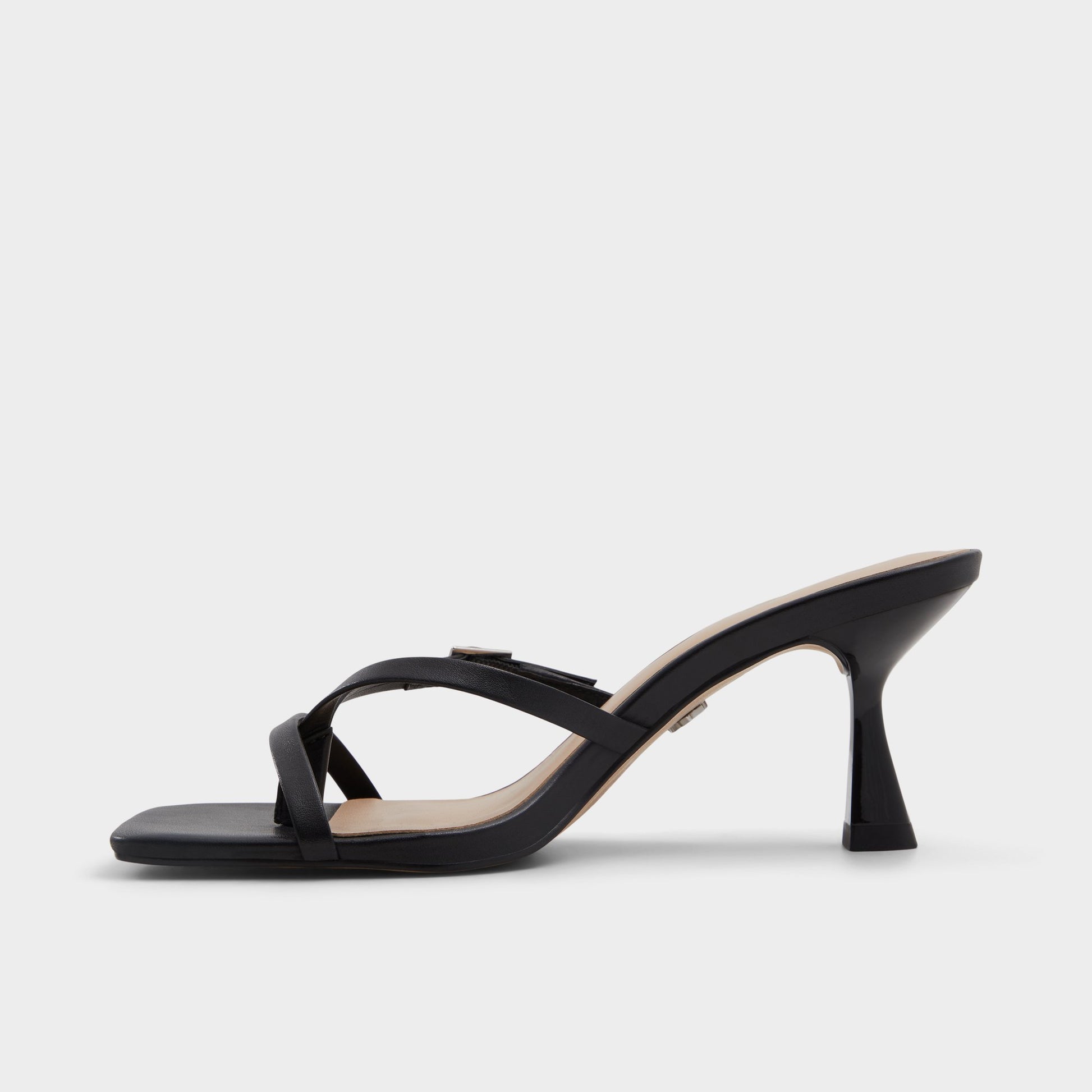 Side view of Black Gannever Heeled flip flop