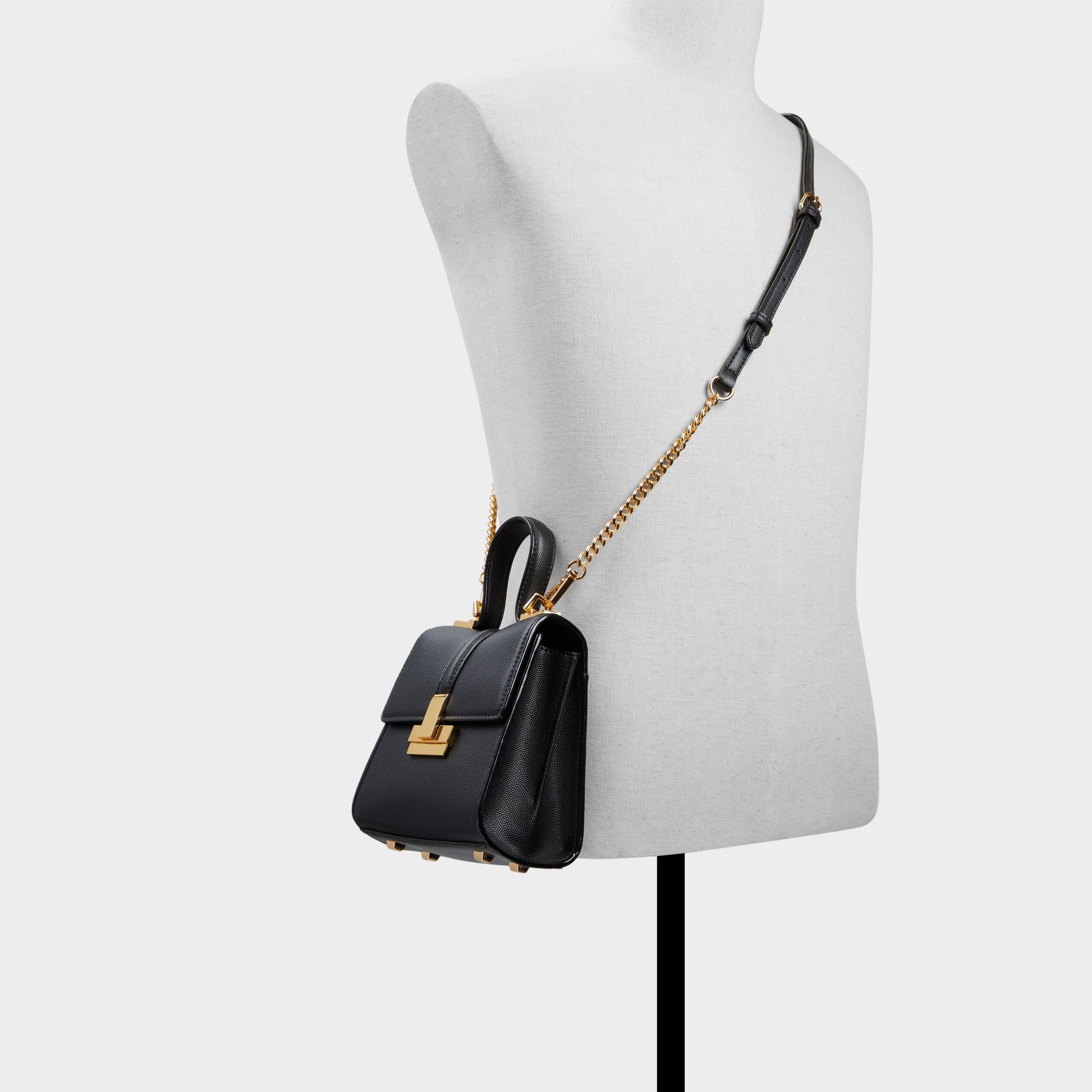 Product media for Ameliehbx