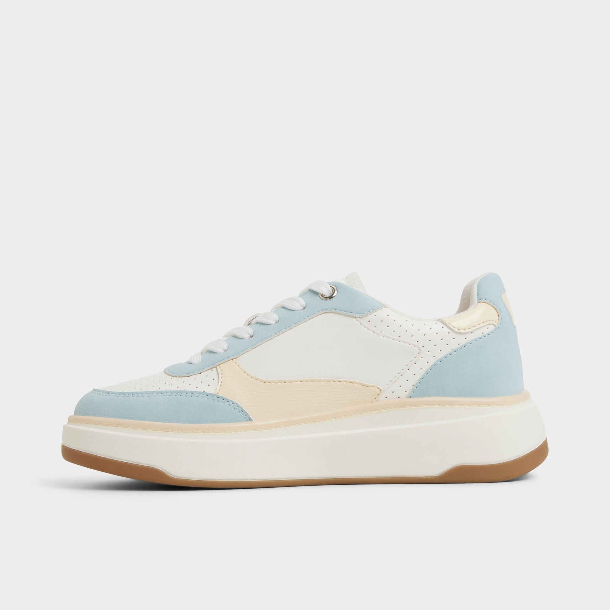 Side view of Light Blue Jaylla