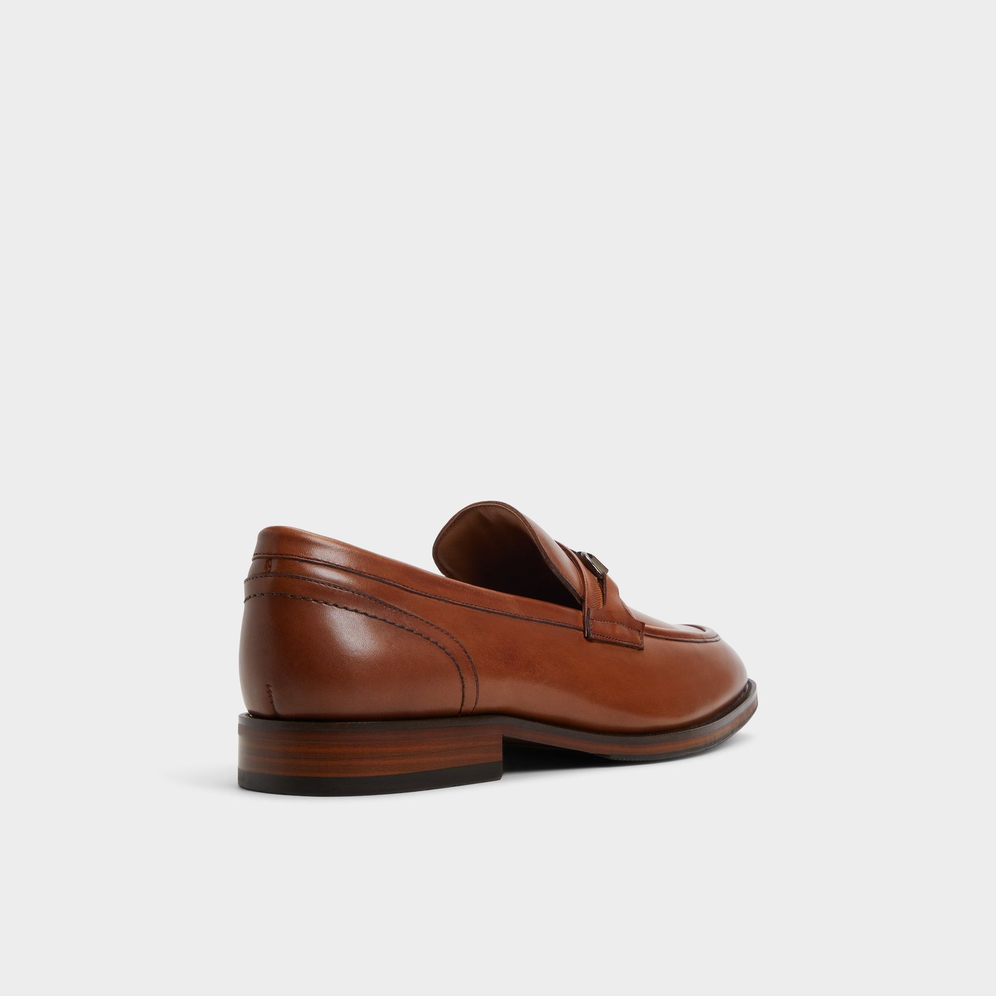 Three-quarter angle of Cognac Bornes Loafer's back side