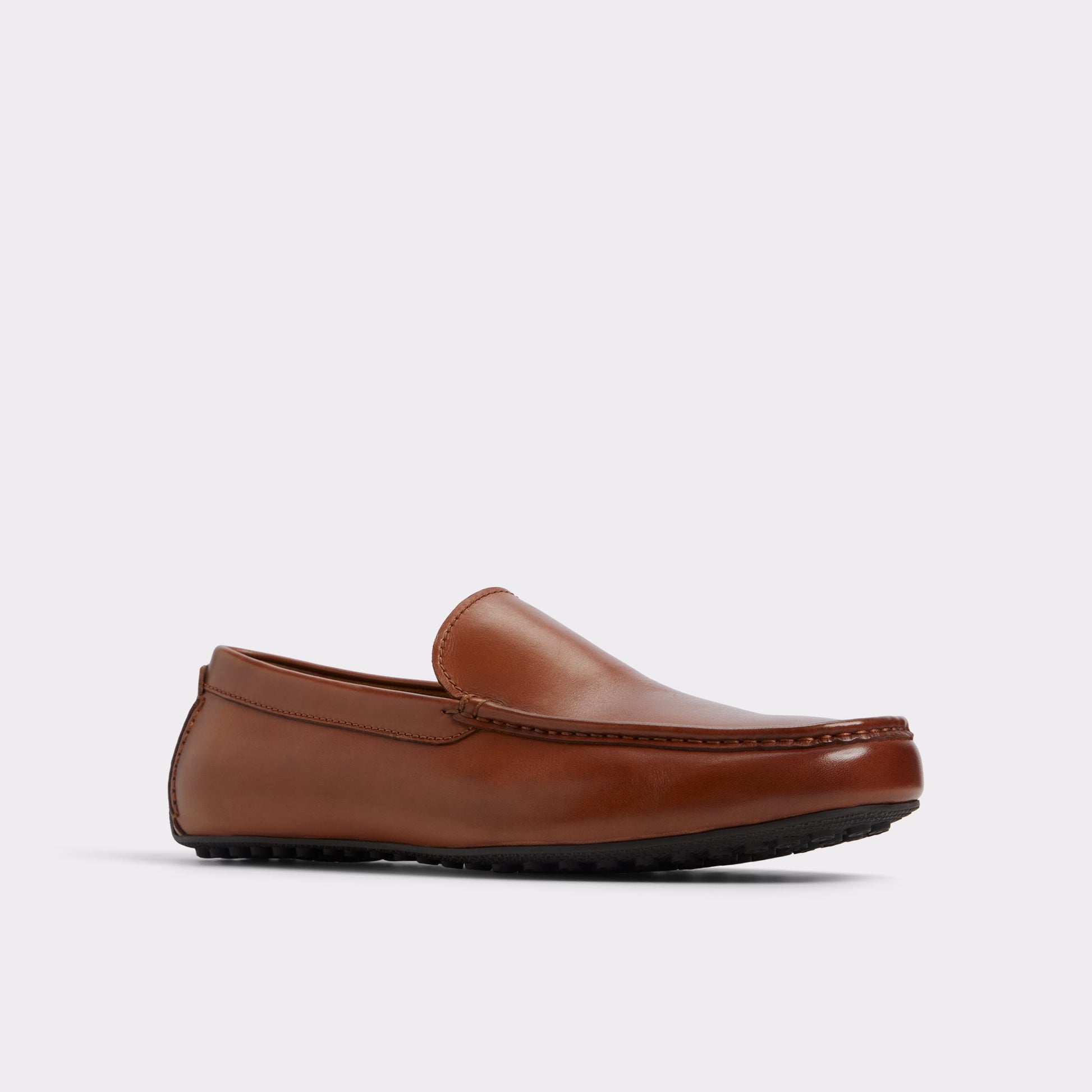 Three-quarter angle of Cognac Ederrac Driving shoe's front side