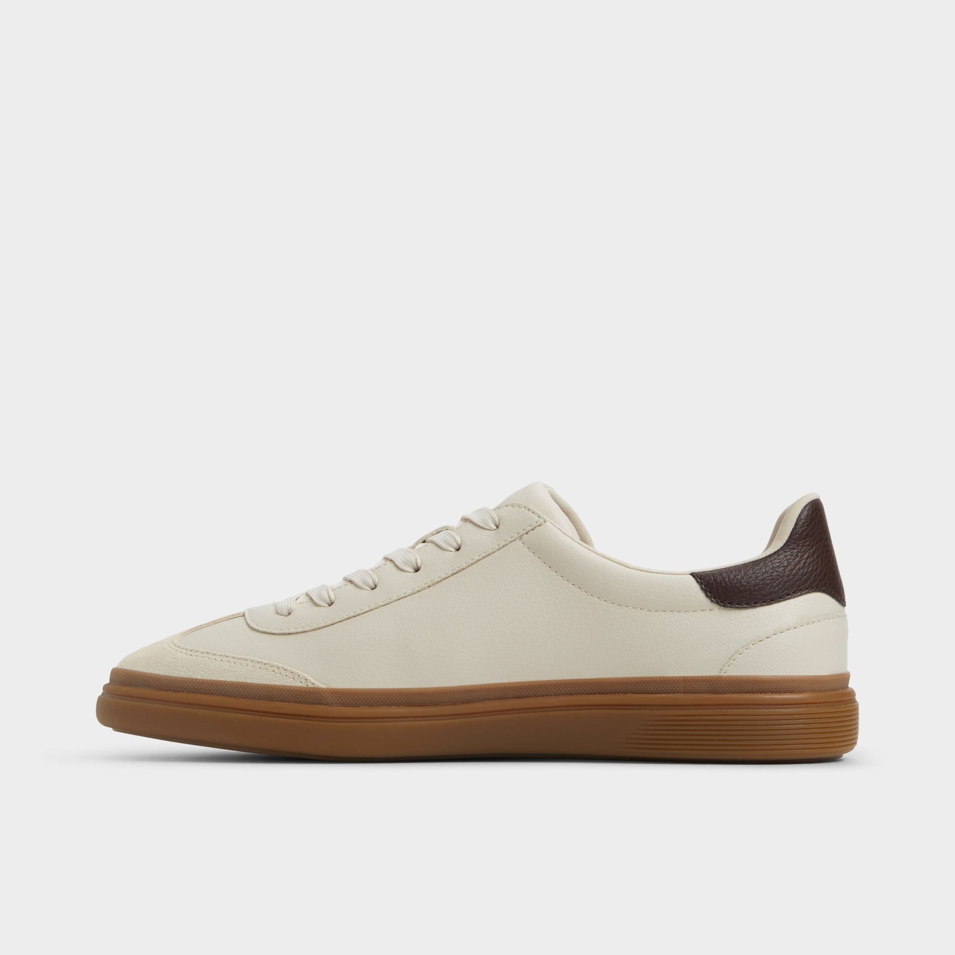 Side view of Open Natural Lido Low top sneaker