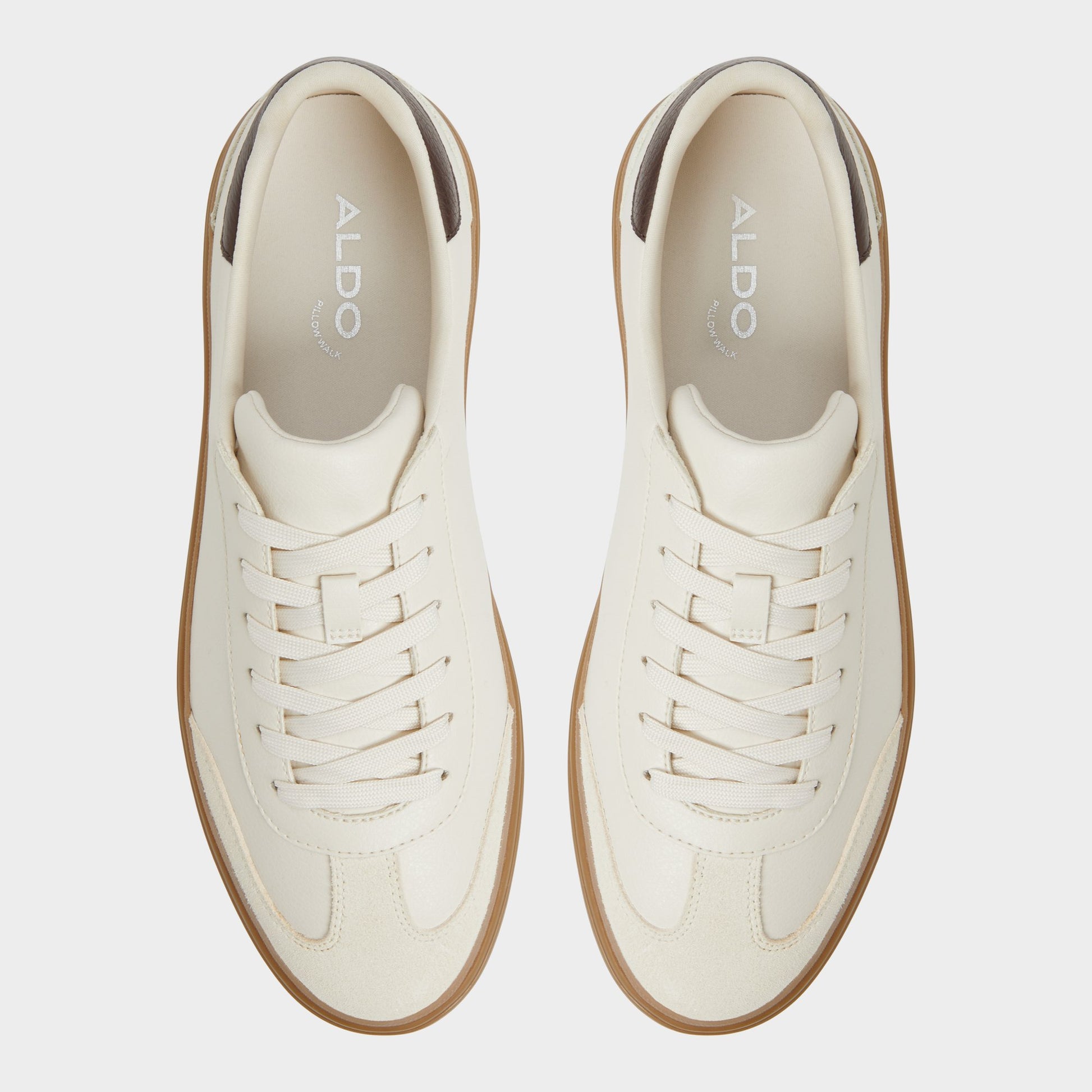 Top-down view of the Open Natural Lido Low top sneaker
