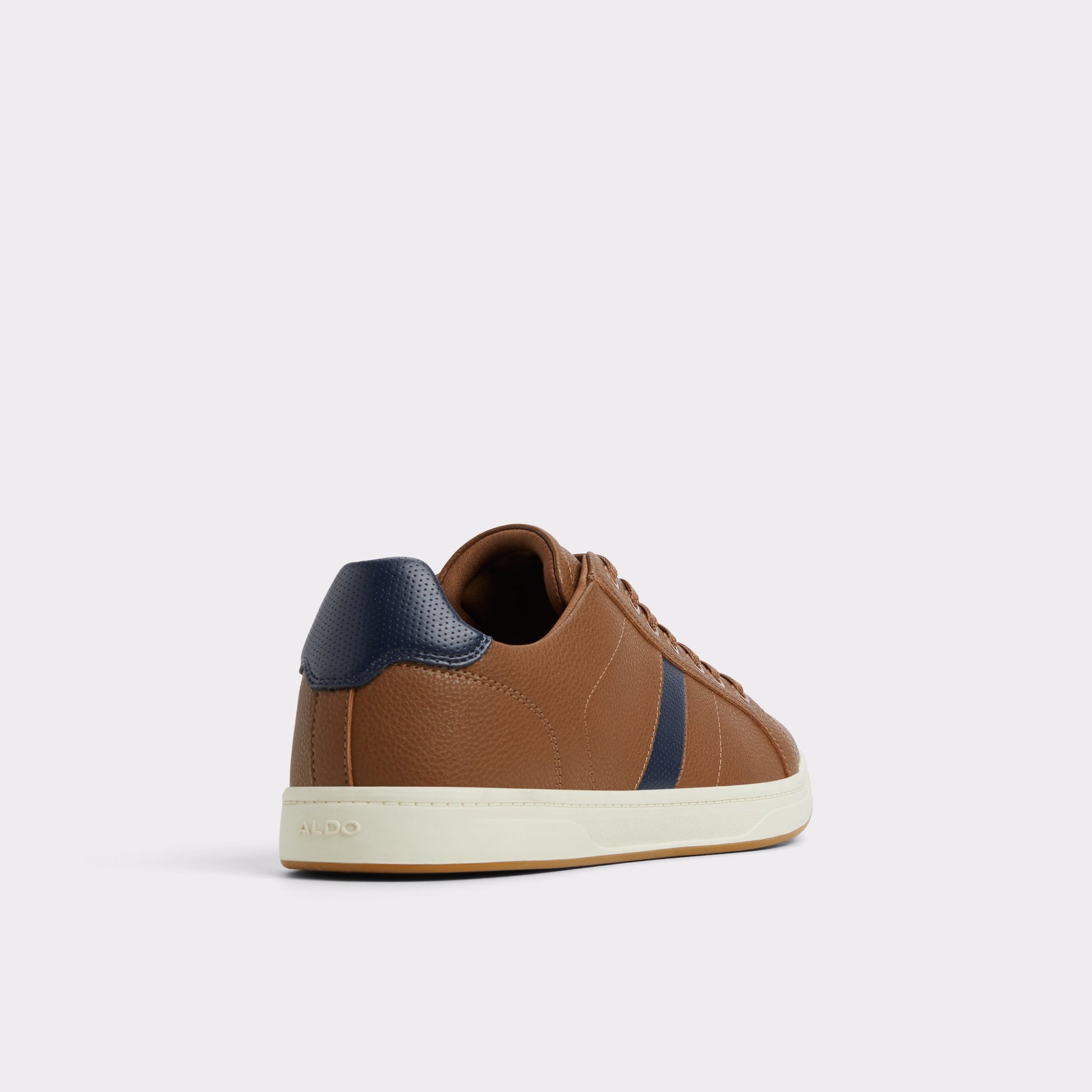 Three-quarter angle of Cognac Coelin Low top sneaker's back side