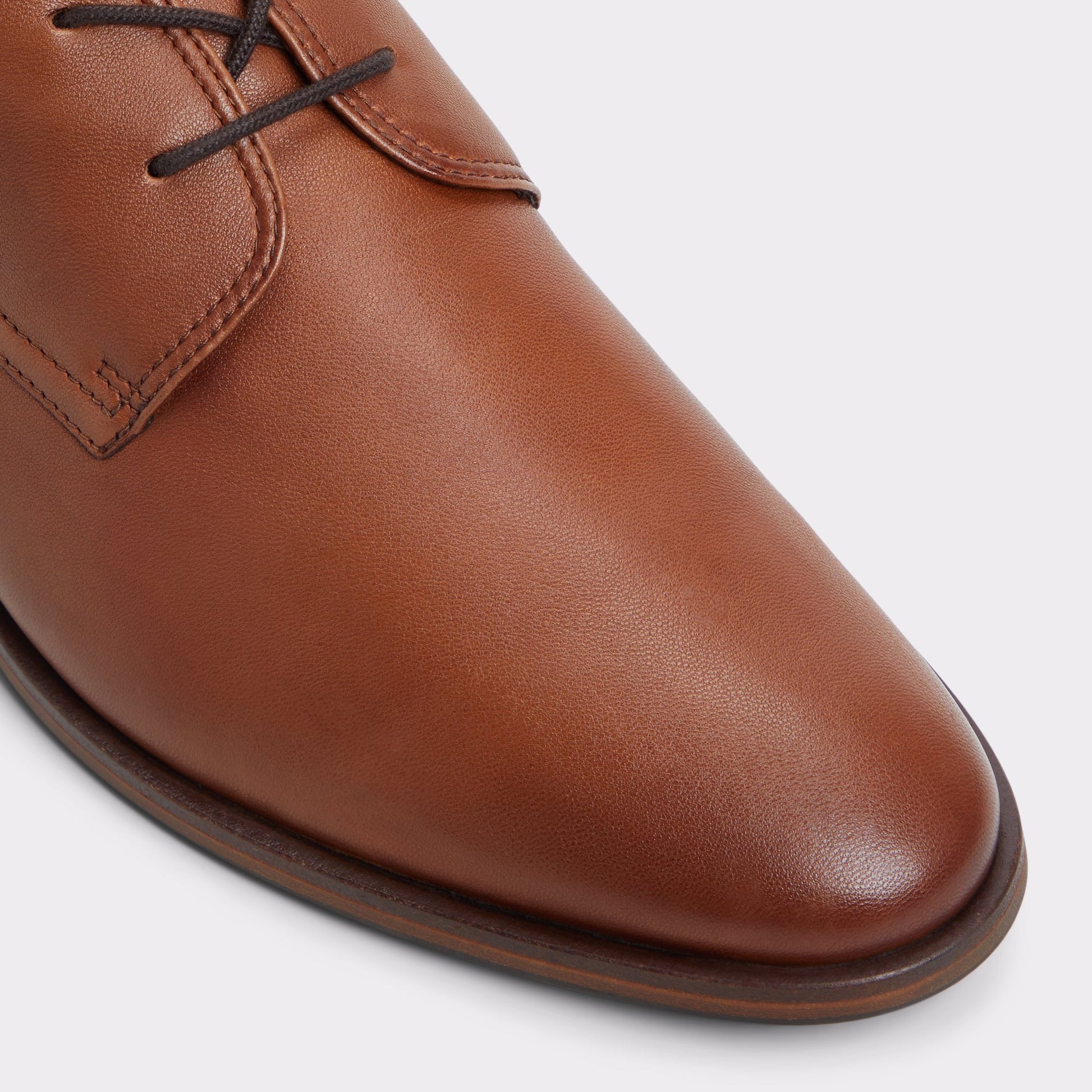 Close-up of the Cognac Shirdon Derby shoe