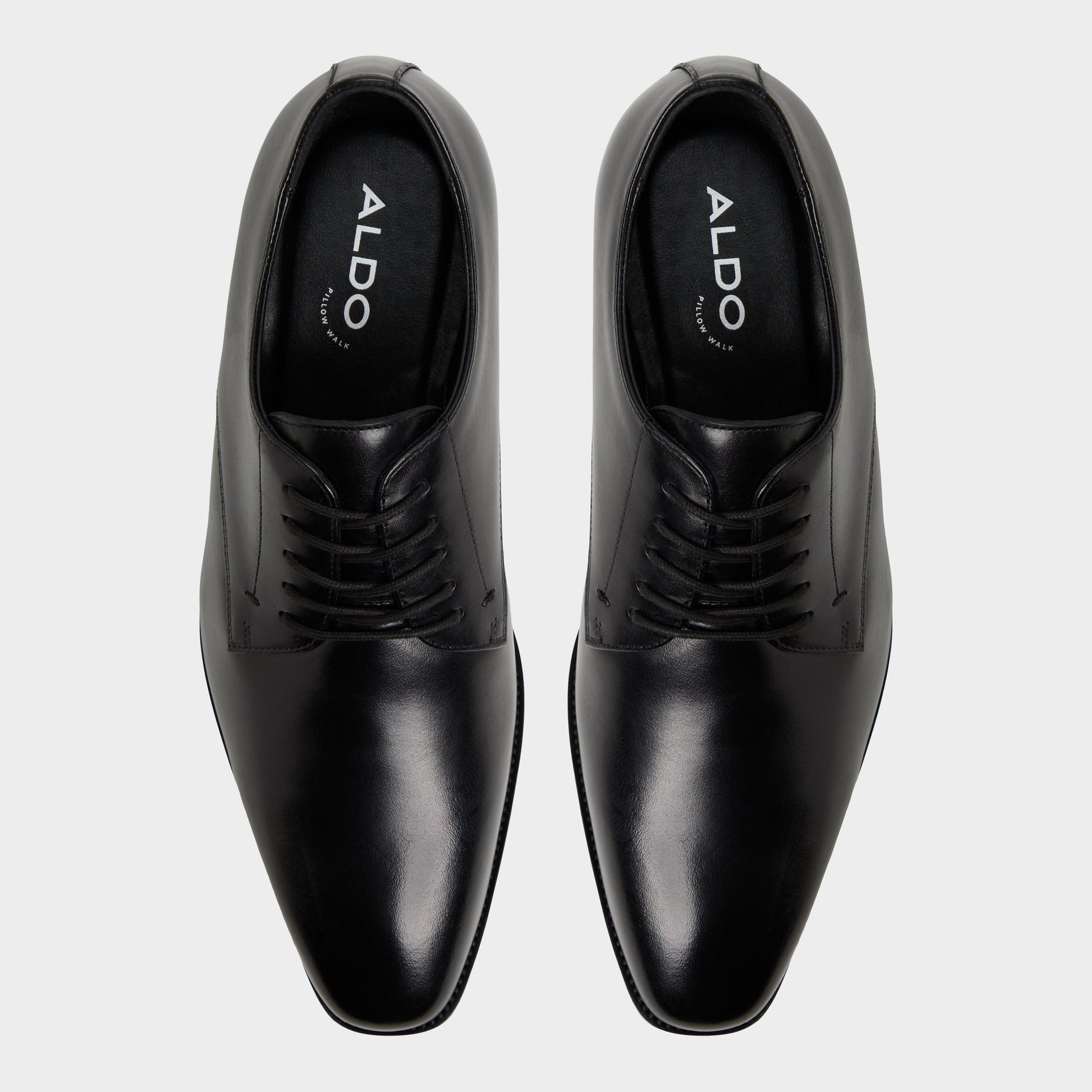 Top-down view of the Black Lewistown Oxford shoe