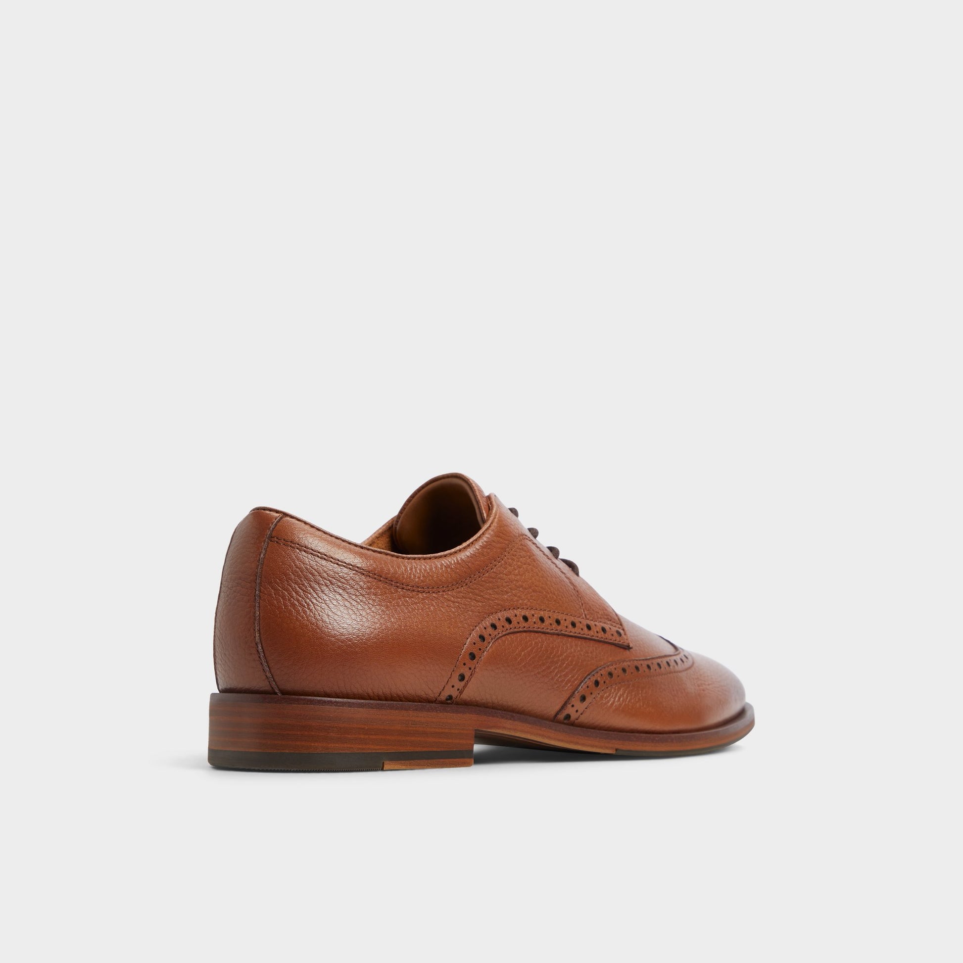 Three-quarter angle of Cognac Sargasso Oxford shoe's back side