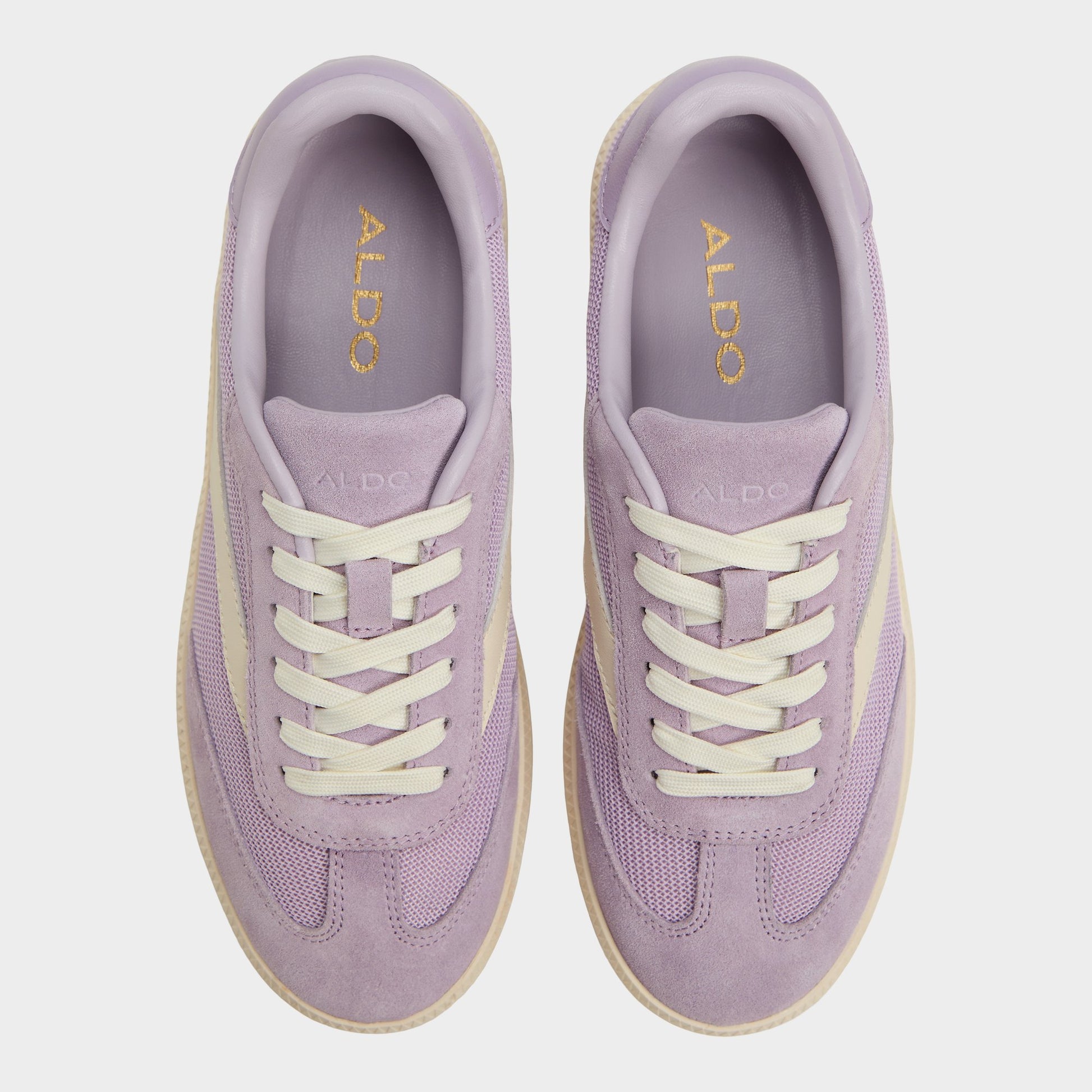 Top-down view of the Light Purple Clubstyle Jogger sneaker